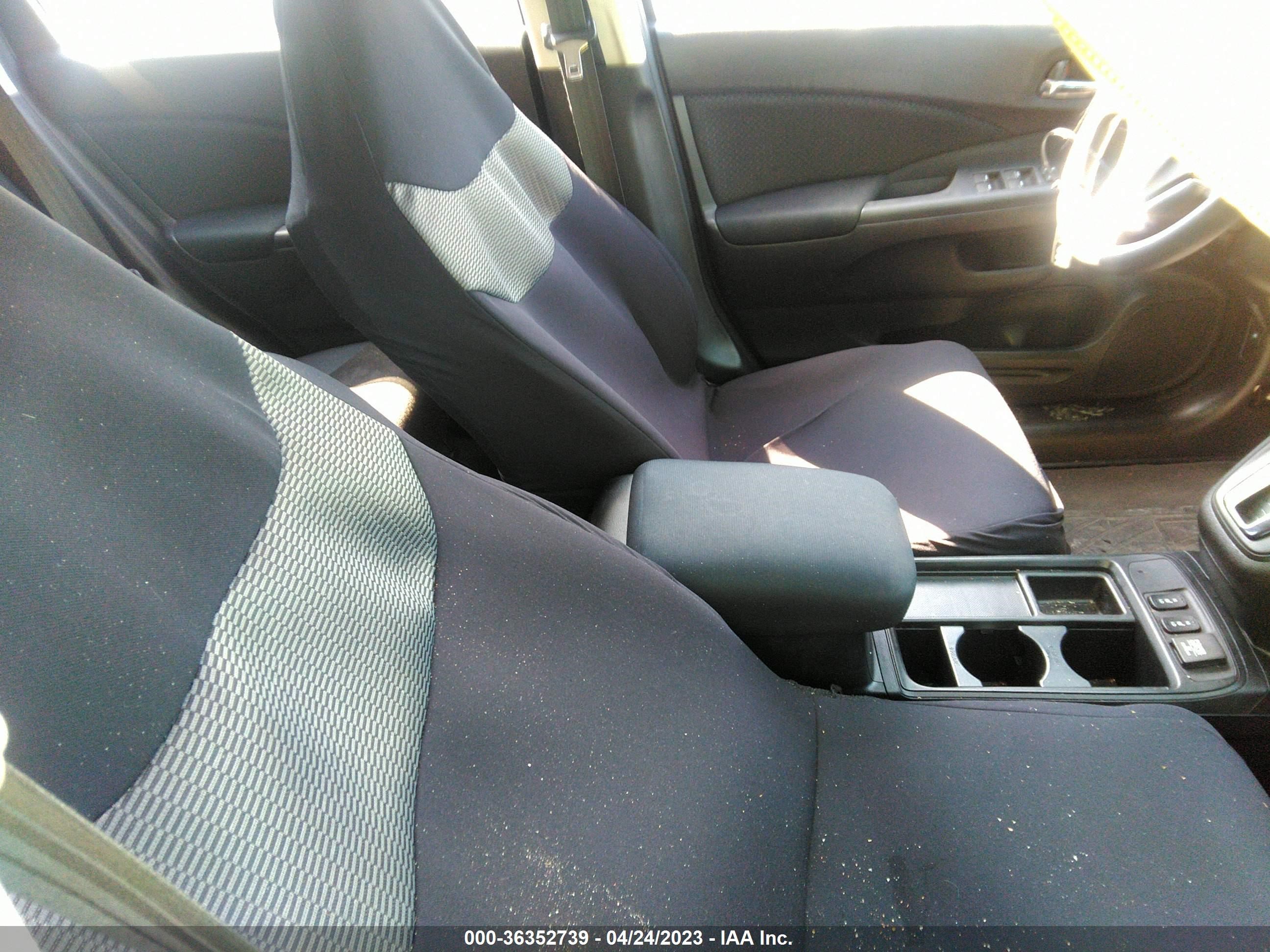 Photo 4 VIN: 2HKRM4H51GH690339 - HONDA CR-V 