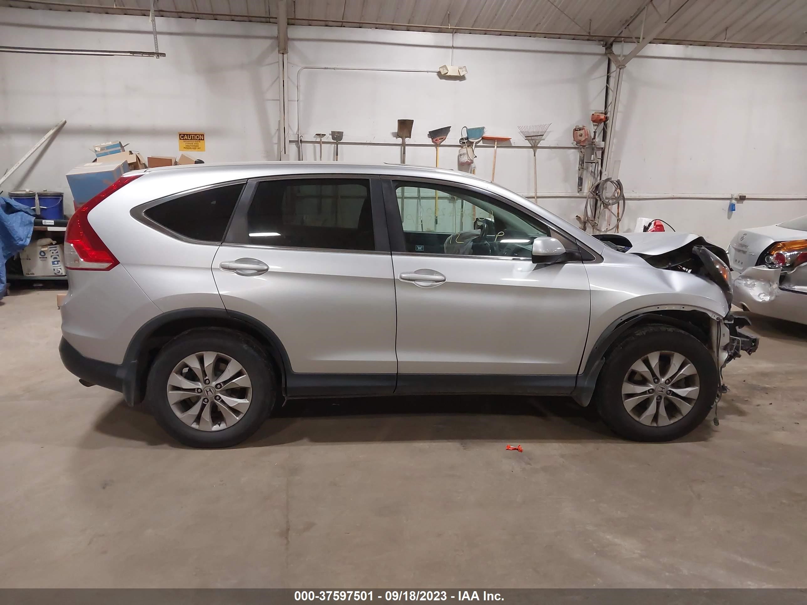 Photo 12 VIN: 2HKRM4H52CH622738 - HONDA CR-V 