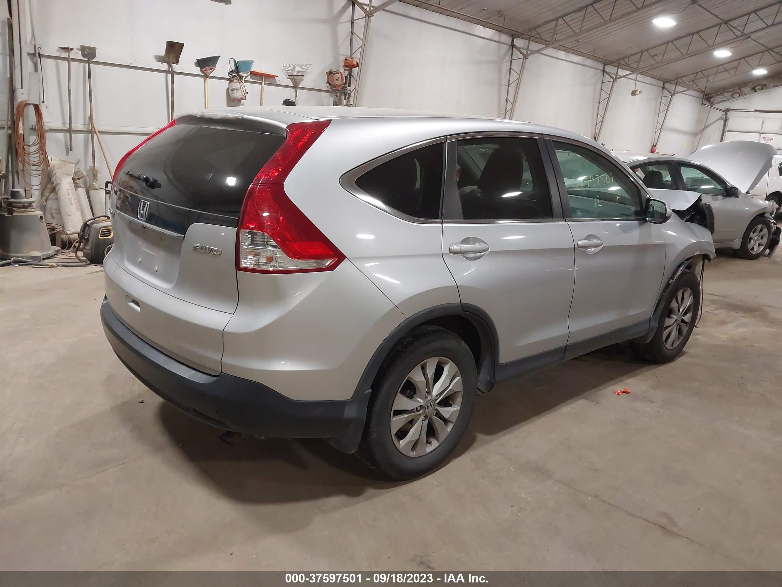 Photo 3 VIN: 2HKRM4H52CH622738 - HONDA CR-V 