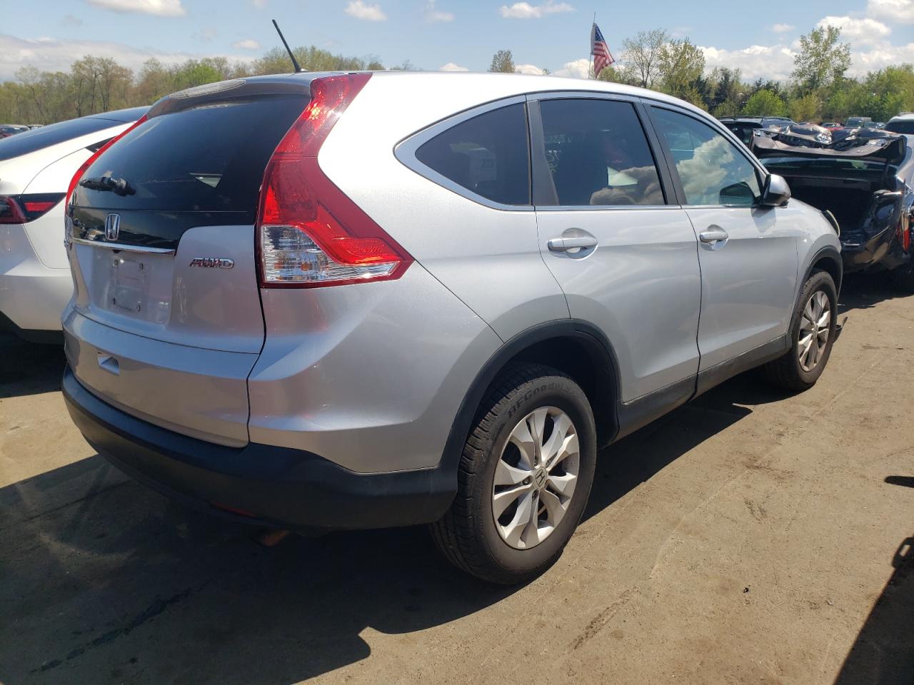 Photo 2 VIN: 2HKRM4H53EH630205 - HONDA CR-V 