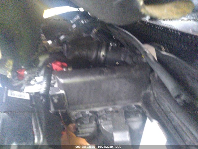 Photo 9 VIN: 2HKRM4H55EH633395 - HONDA CR-V 