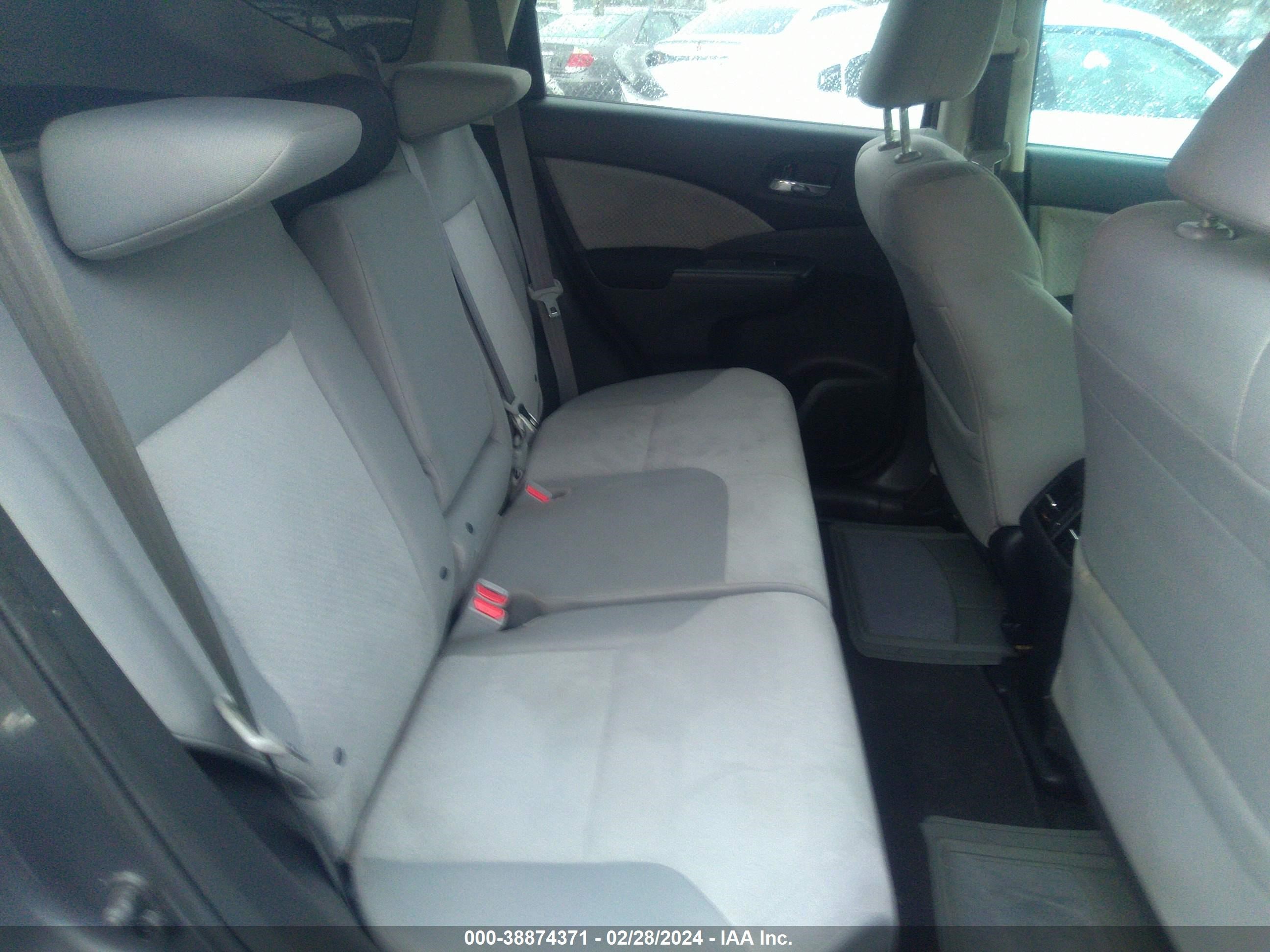 Photo 7 VIN: 2HKRM4H55GH693132 - HONDA CR-V 