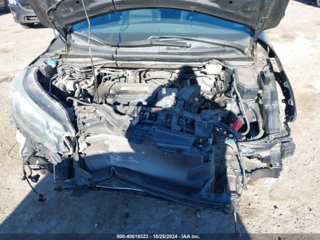 Photo 9 VIN: 2HKRM4H56FH699875 - HONDA CR-V 