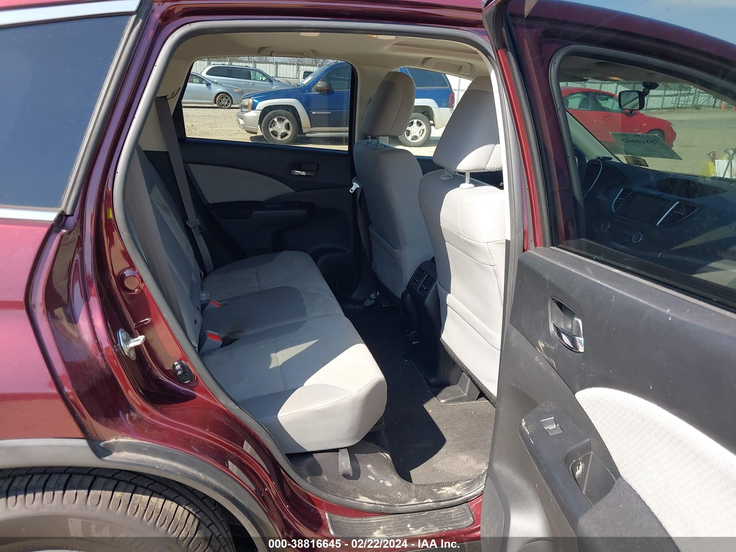 Photo 7 VIN: 2HKRM4H56GH684083 - HONDA CR-V 