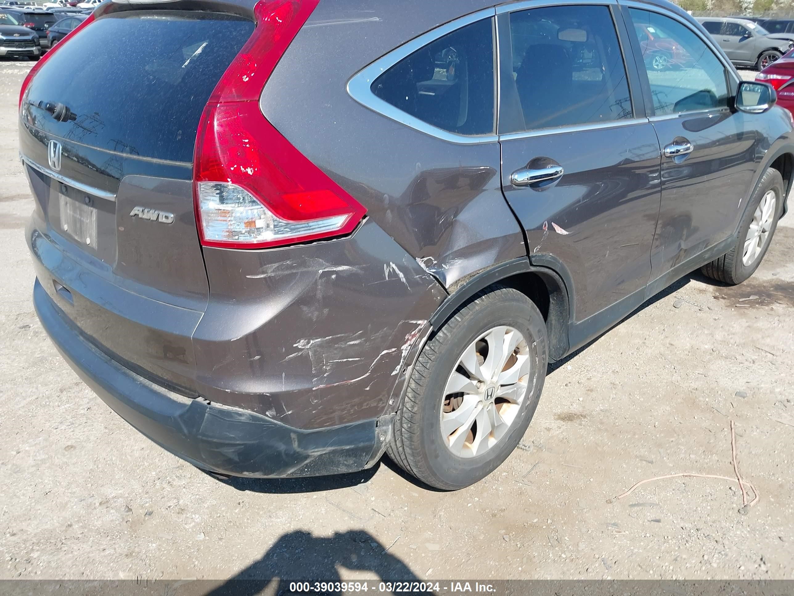 Photo 5 VIN: 2HKRM4H57EH657049 - HONDA CR-V 