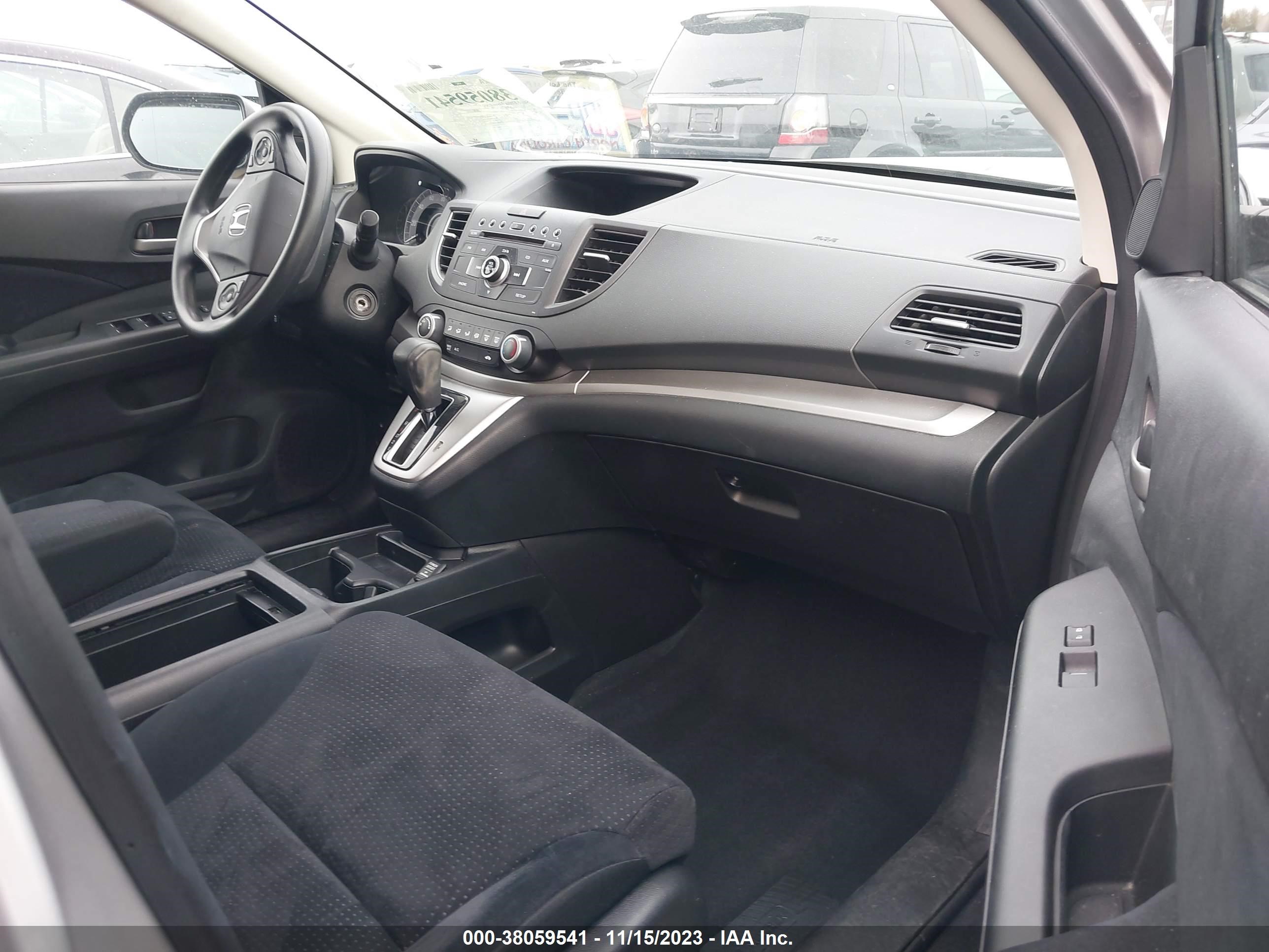 Photo 4 VIN: 2HKRM4H58CH606267 - HONDA CR-V 