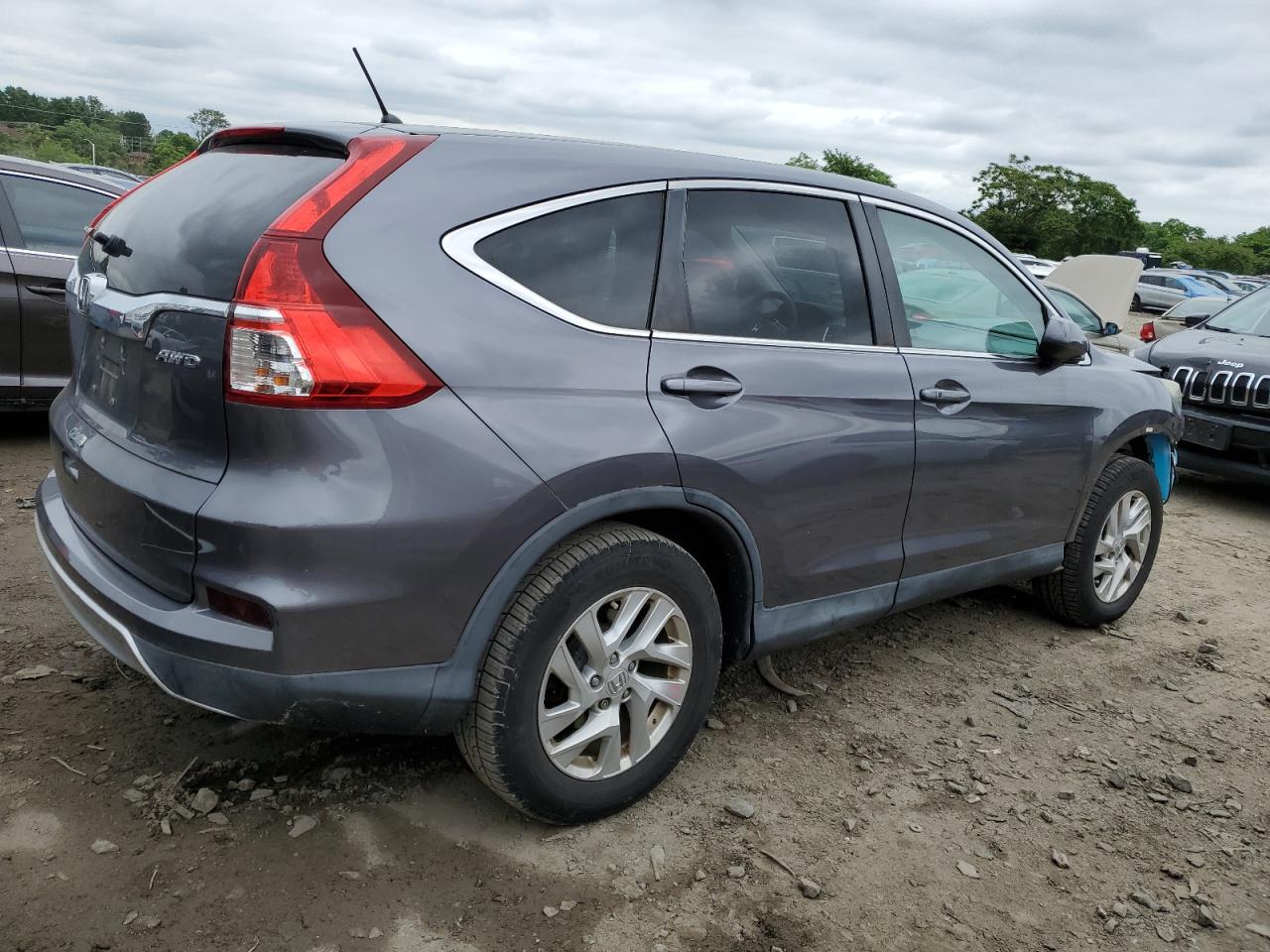 Photo 2 VIN: 2HKRM4H58FH677330 - HONDA CR-V 