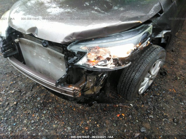 Photo 5 VIN: 2HKRM4H59EH666917 - HONDA CR-V 