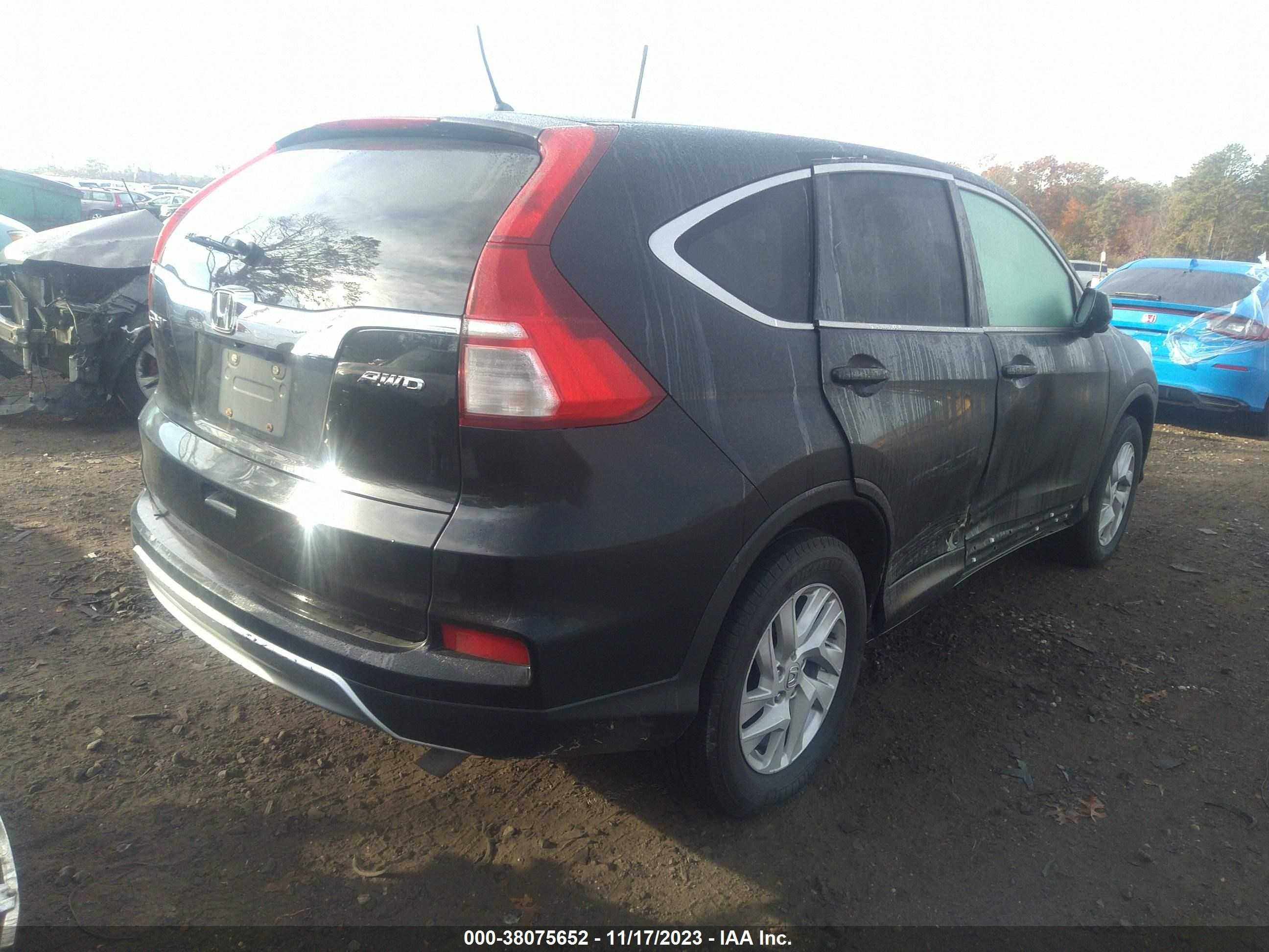 Photo 3 VIN: 2HKRM4H59FH624006 - HONDA CR-V 