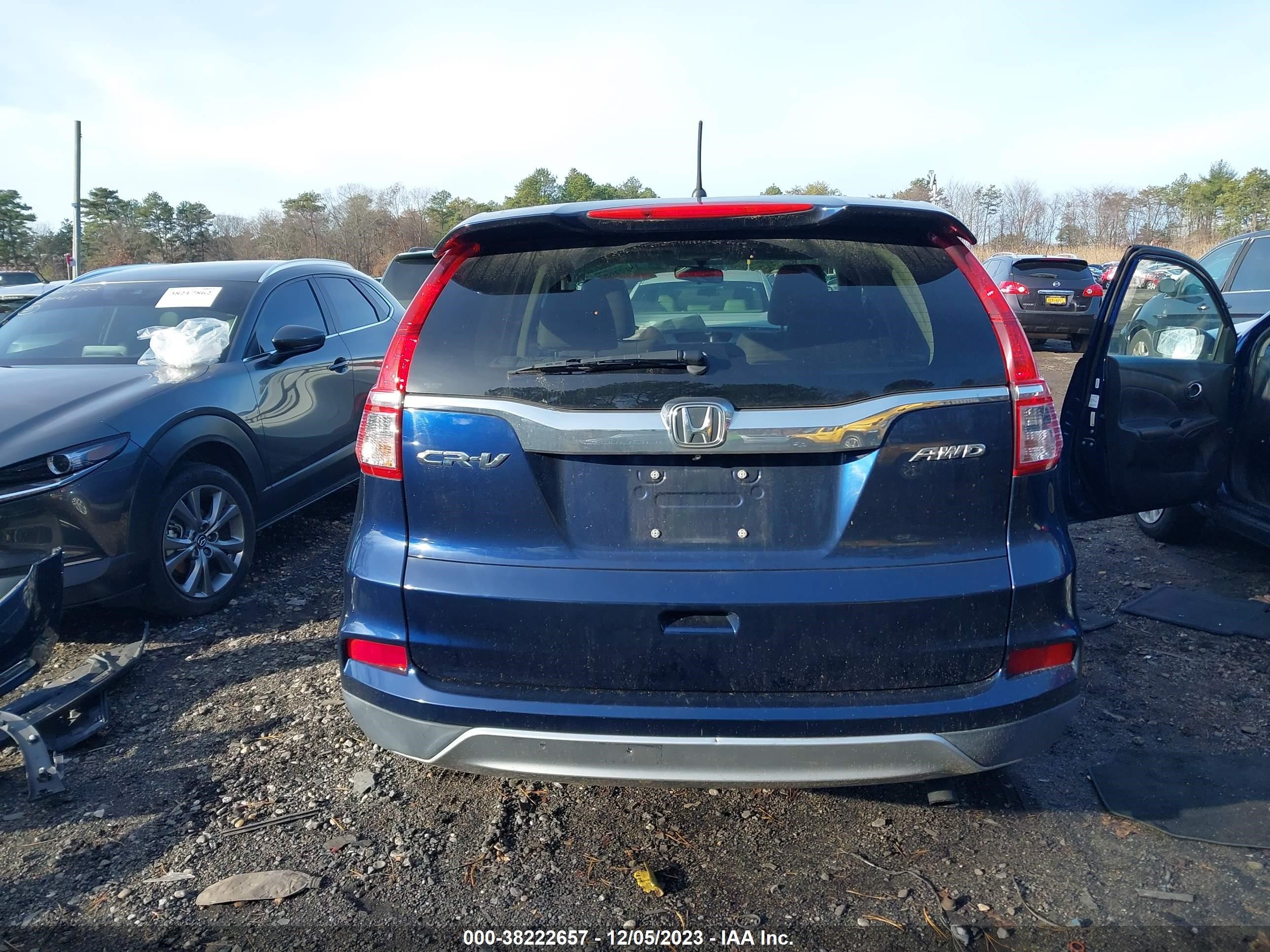 Photo 15 VIN: 2HKRM4H5XFH664949 - HONDA CR-V 