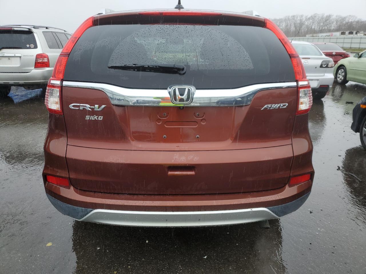 Photo 5 VIN: 2HKRM4H70FH606480 - HONDA CR-V 