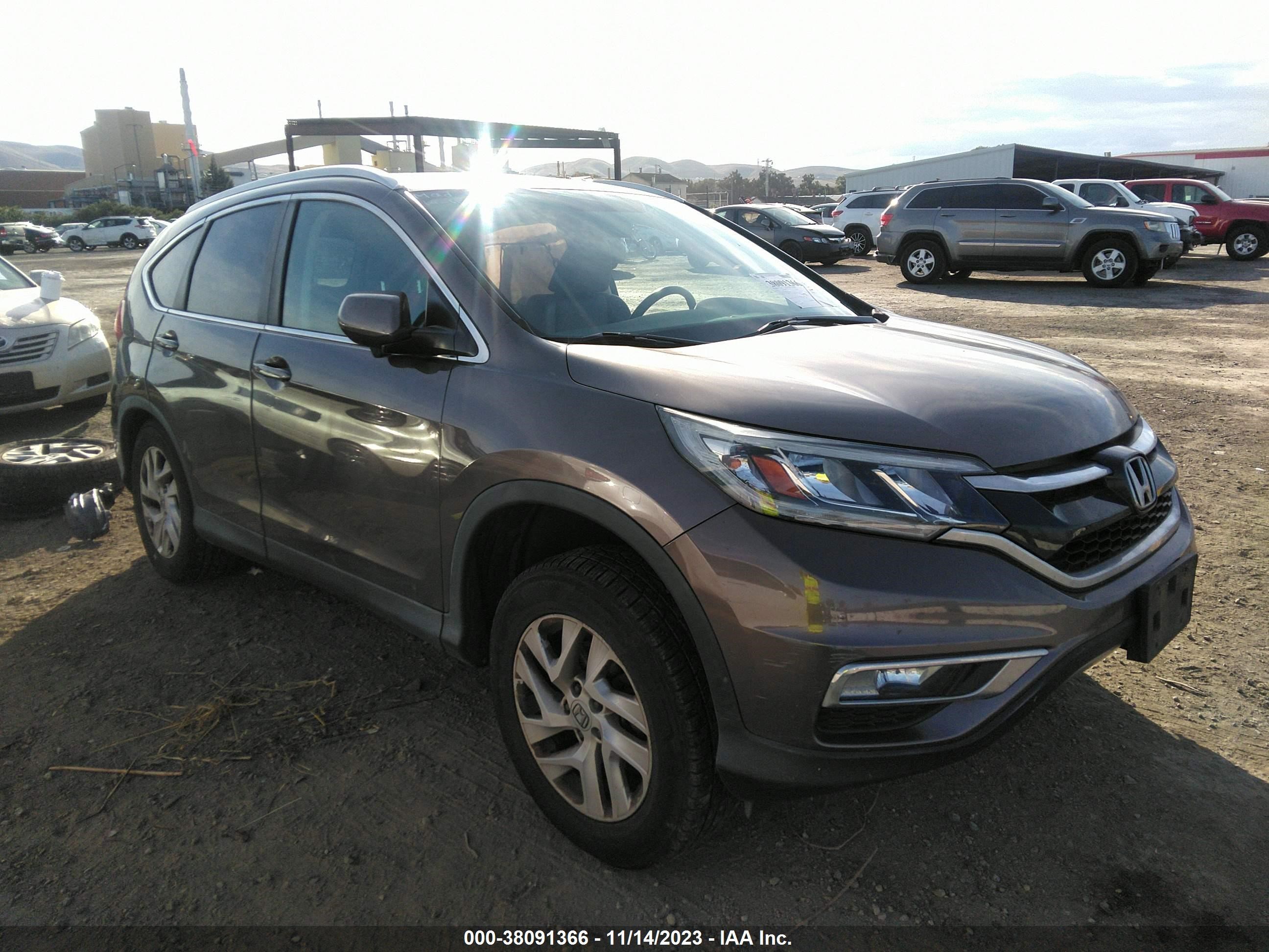 Photo 0 VIN: 2HKRM4H73FH640624 - HONDA CR-V 