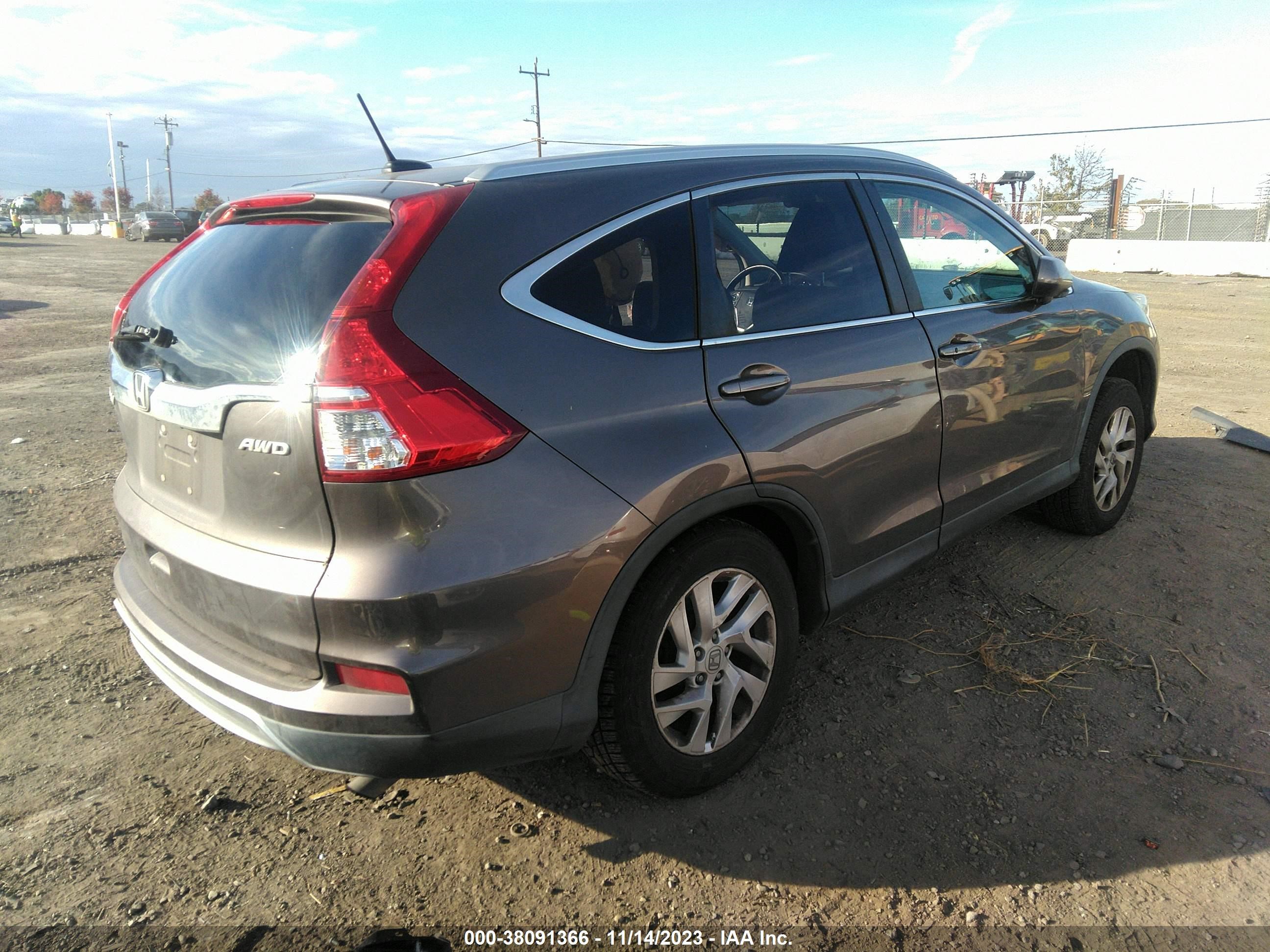 Photo 3 VIN: 2HKRM4H73FH640624 - HONDA CR-V 