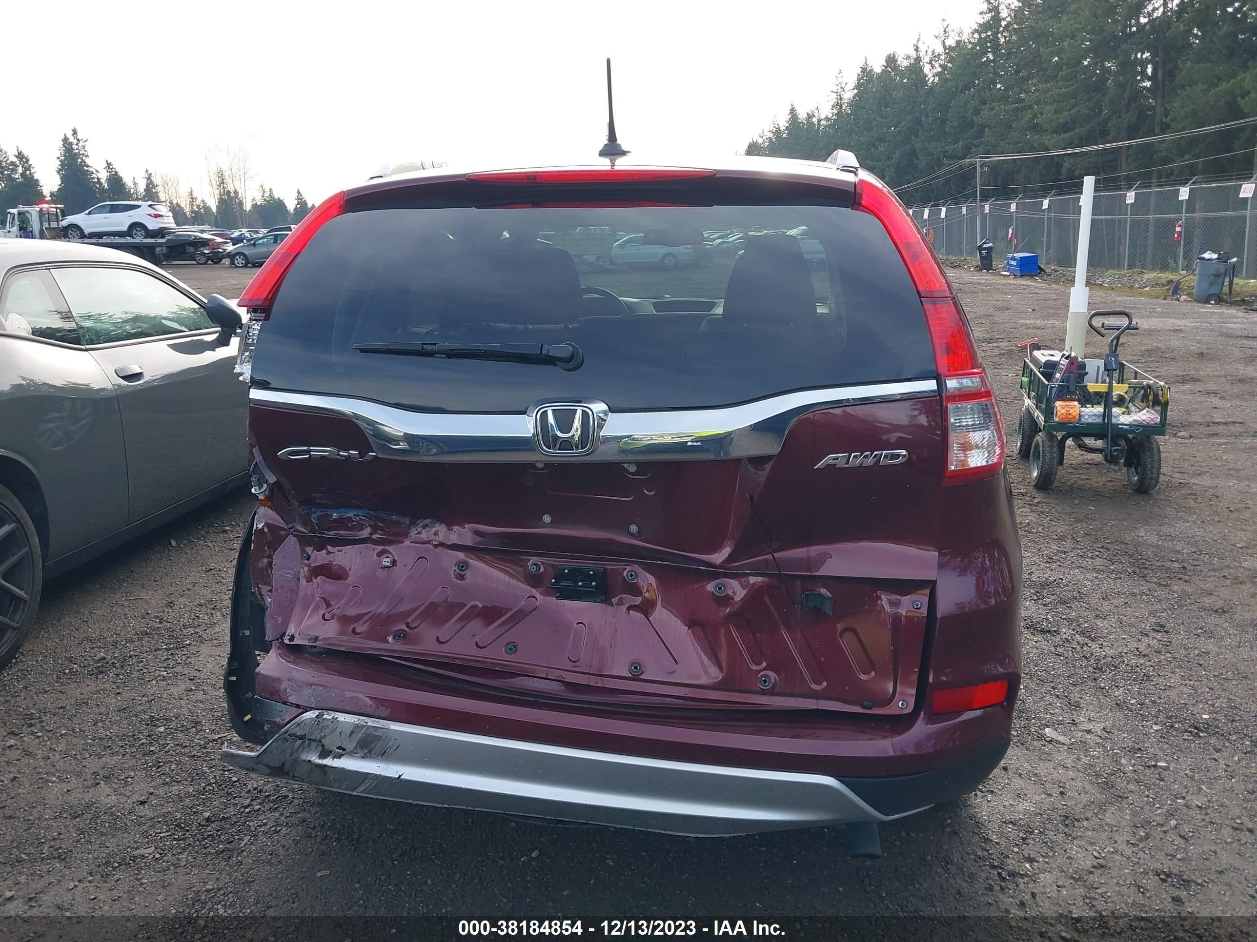 Photo 16 VIN: 2HKRM4H73FH677544 - HONDA CR-V 