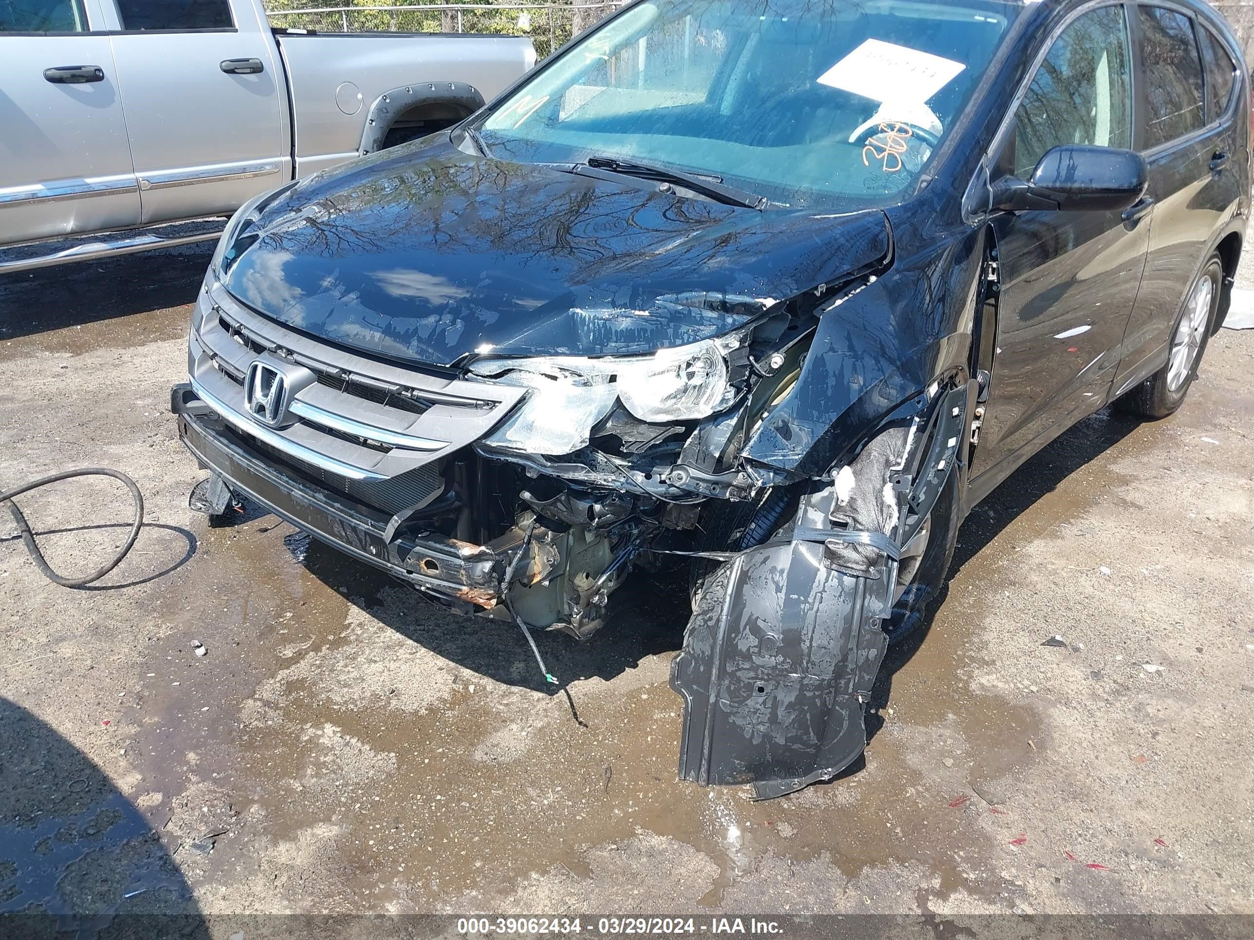 Photo 5 VIN: 2HKRM4H74EH605749 - HONDA CR-V 