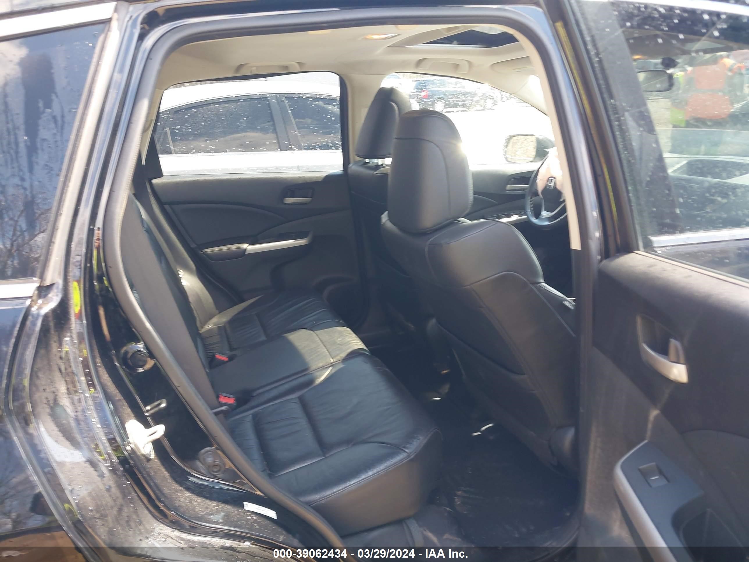 Photo 7 VIN: 2HKRM4H74EH605749 - HONDA CR-V 