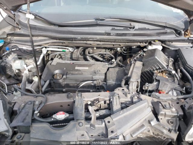 Photo 9 VIN: 2HKRM4H74GH706096 - HONDA CR-V 