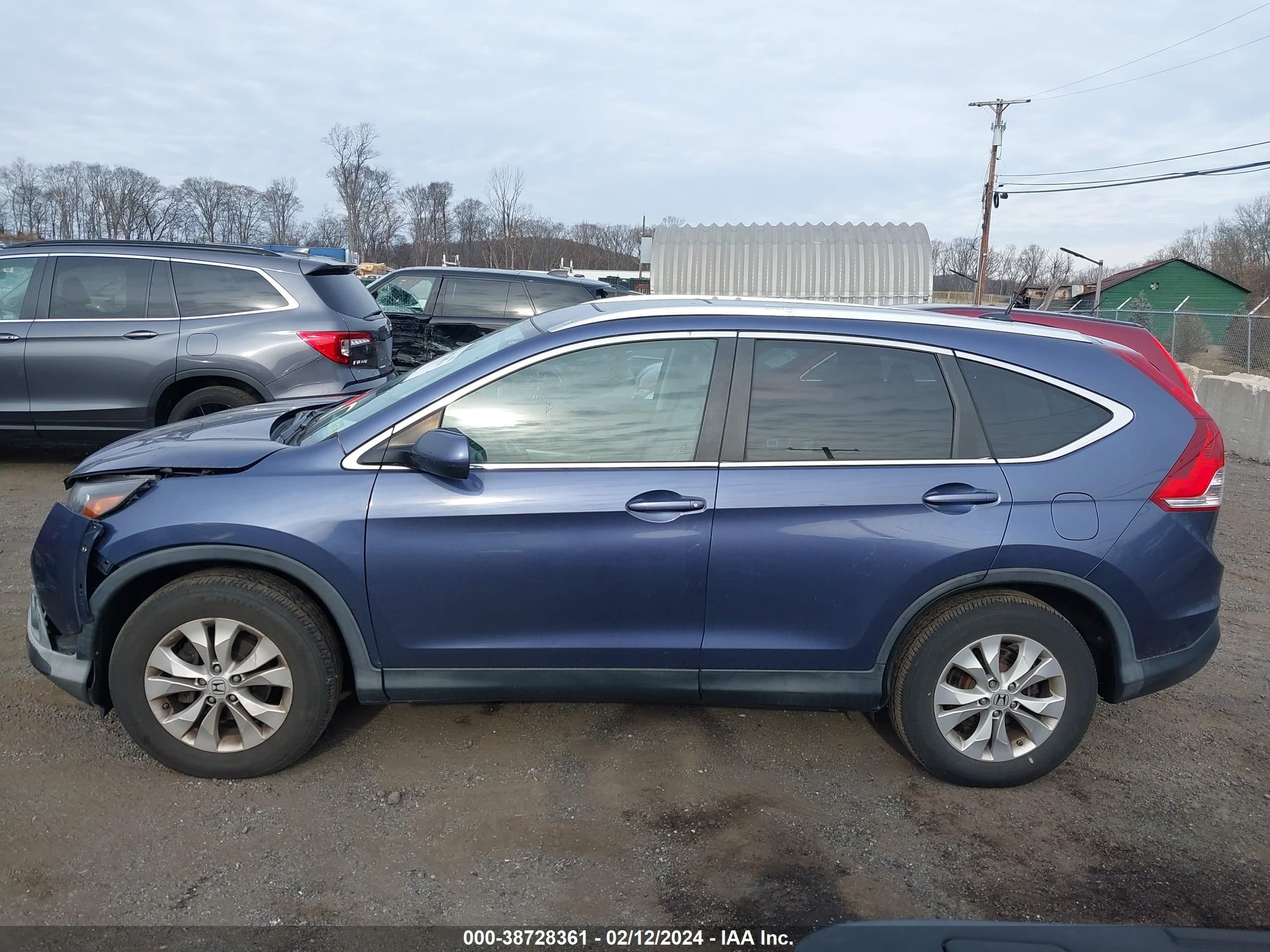 Photo 13 VIN: 2HKRM4H75DH625684 - HONDA CR-V 