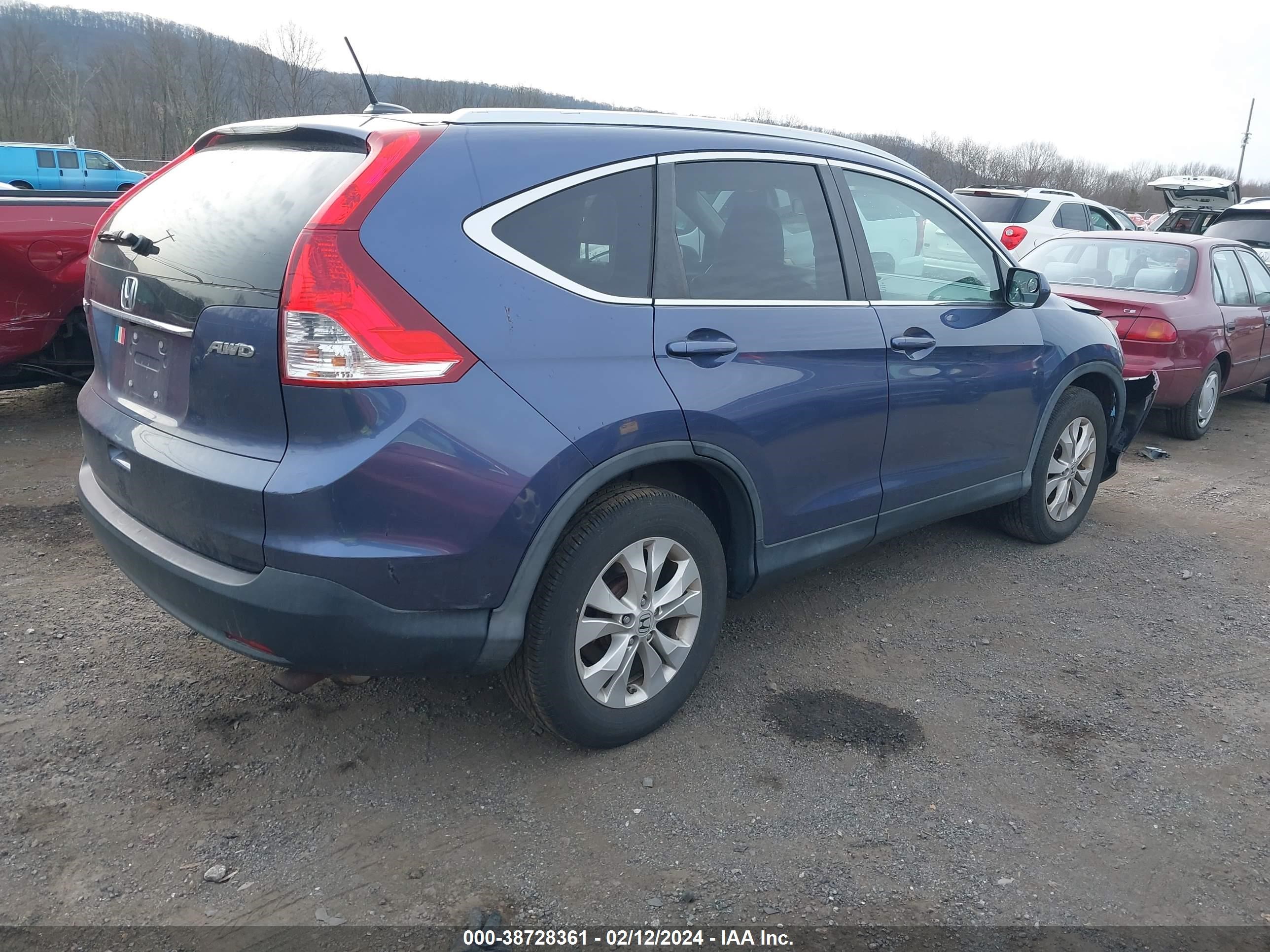 Photo 3 VIN: 2HKRM4H75DH625684 - HONDA CR-V 