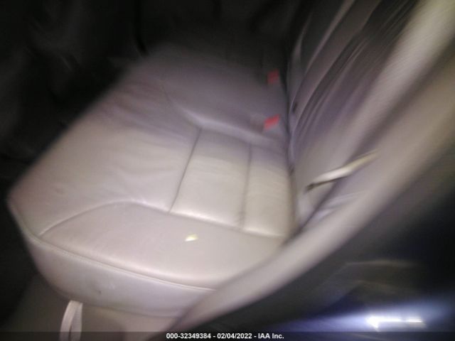 Photo 7 VIN: 2HKRM4H75DH637107 - HONDA CR-V 