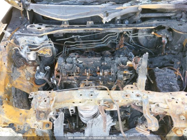 Photo 9 VIN: 2HKRM4H76FH677926 - HONDA CR-V 