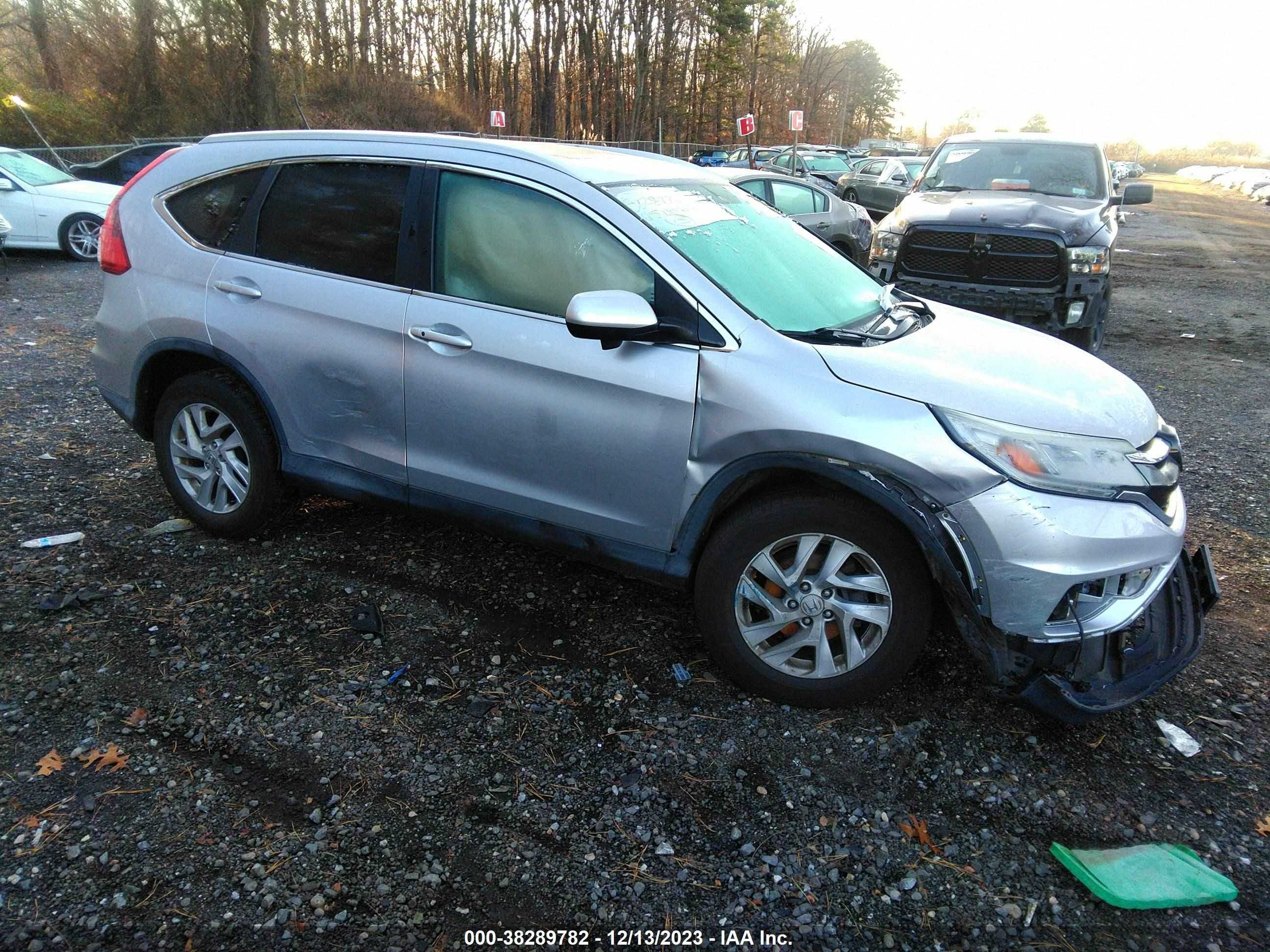 Photo 12 VIN: 2HKRM4H77FH615872 - HONDA CR-V 