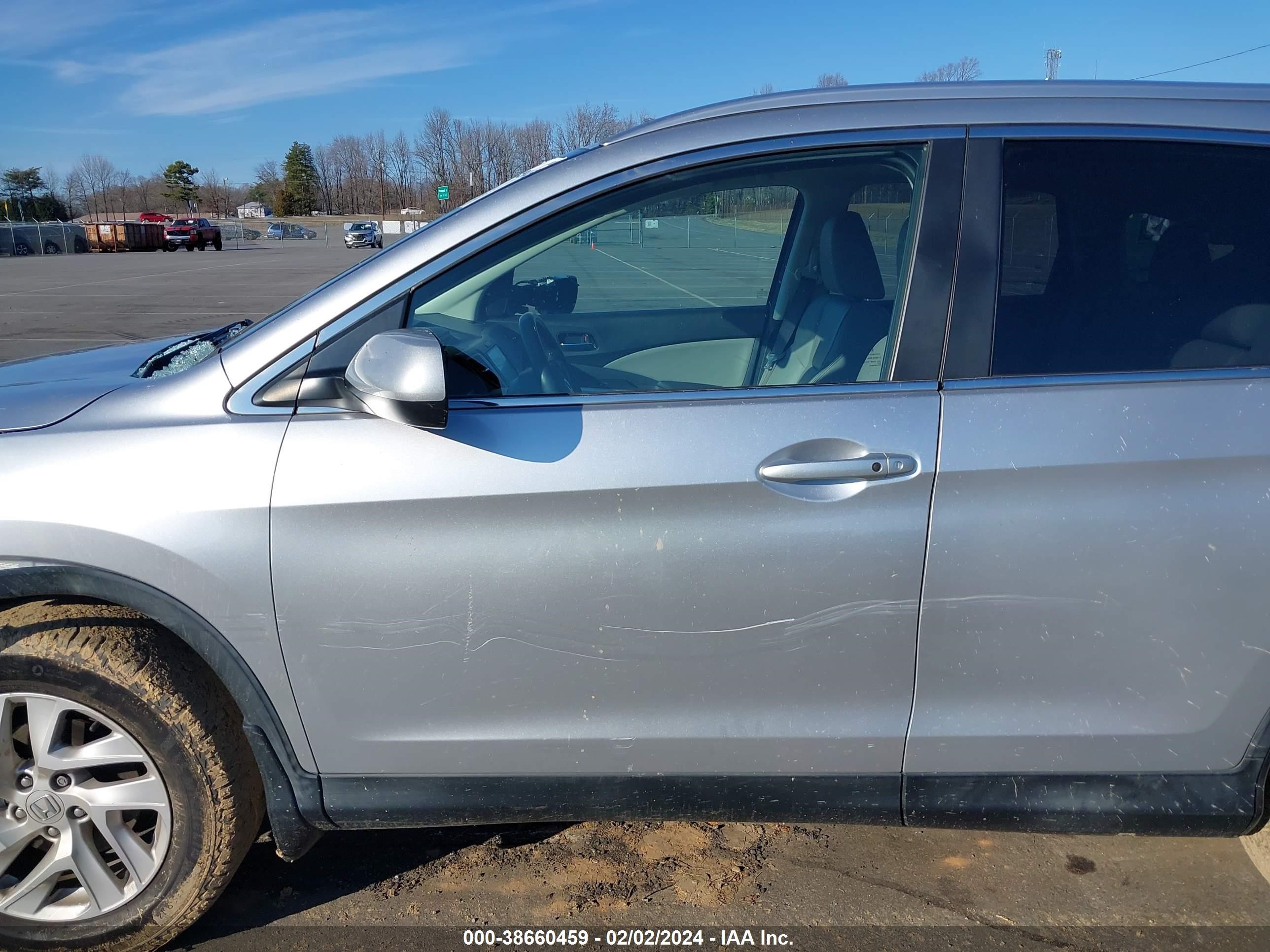 Photo 14 VIN: 2HKRM4H78FH647102 - HONDA CR-V 