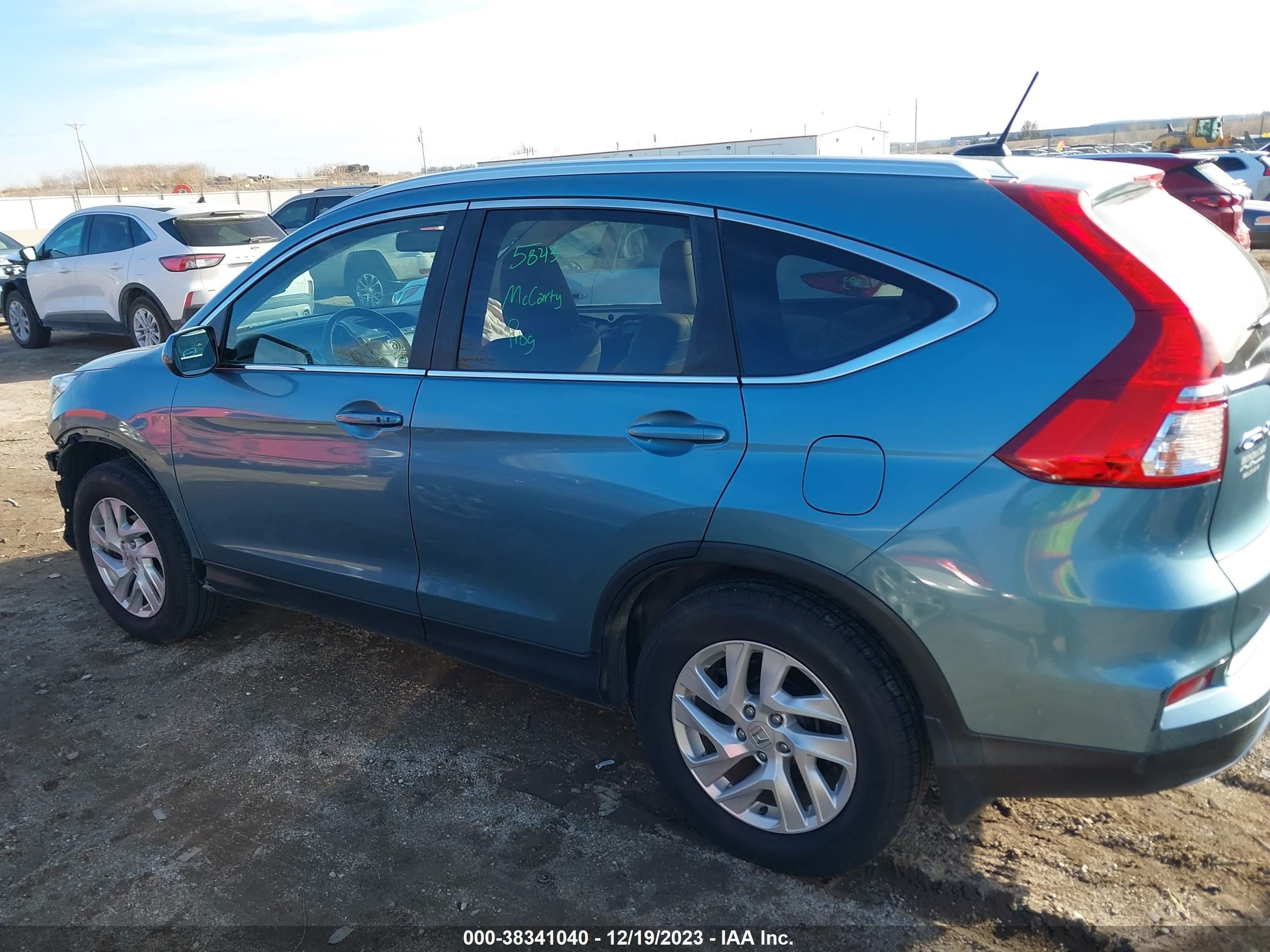 Photo 13 VIN: 2HKRM4H78GH607801 - HONDA CR-V 