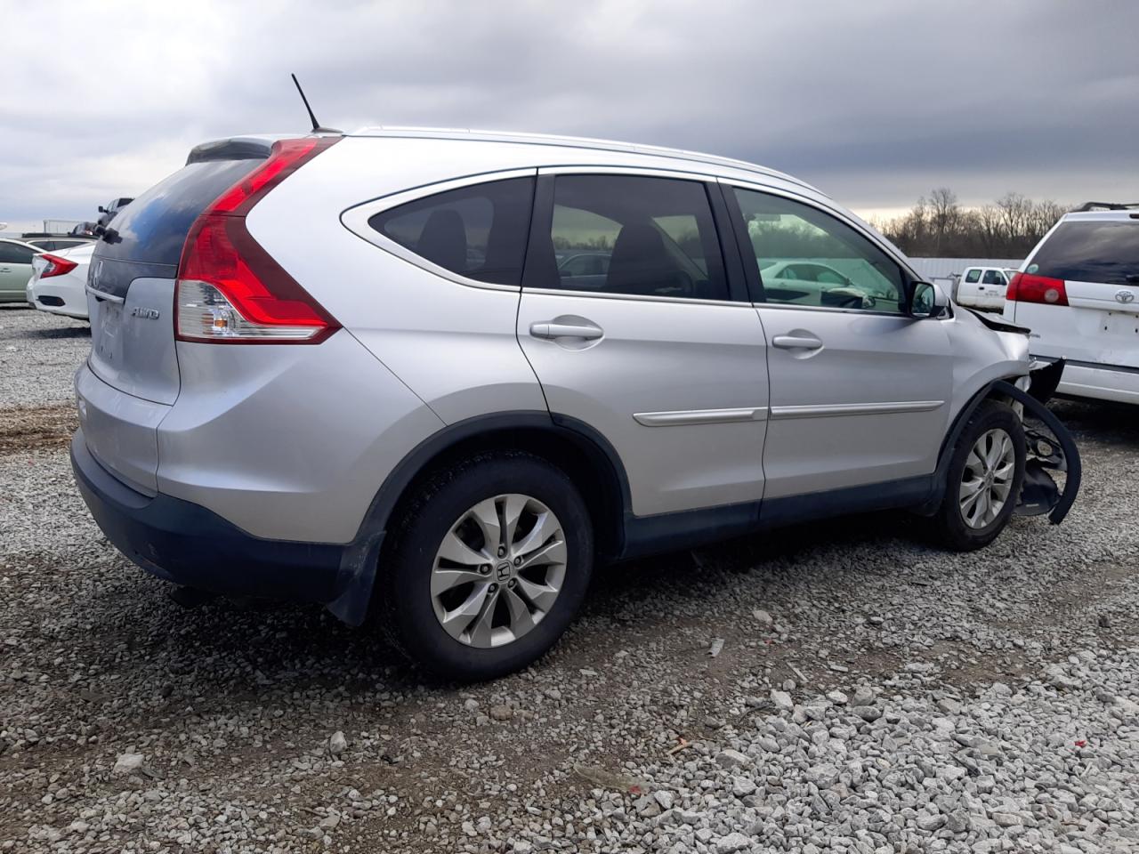 Photo 2 VIN: 2HKRM4H79DH638227 - HONDA CR-V 