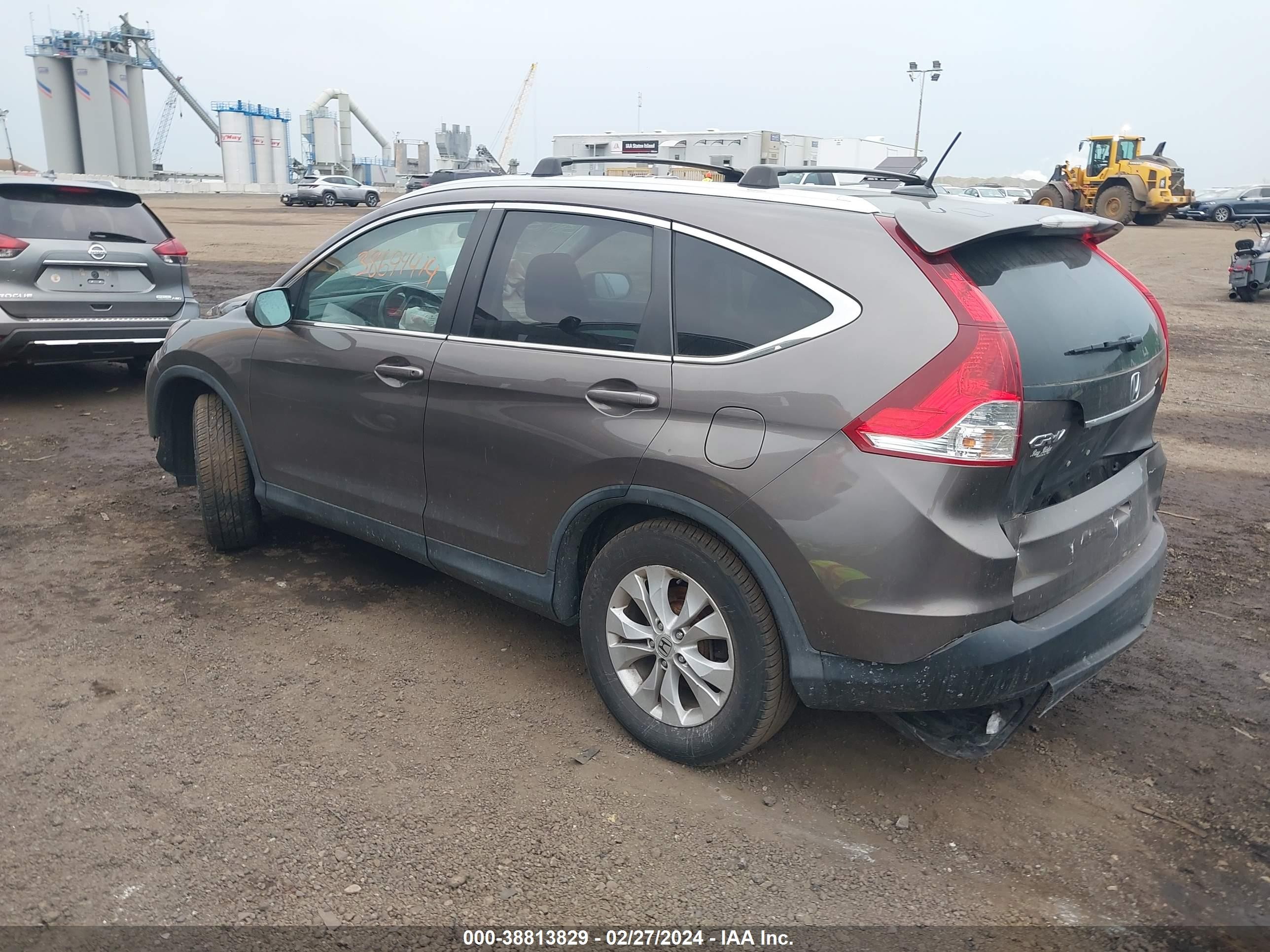 Photo 2 VIN: 2HKRM4H79EH621896 - HONDA CR-V 