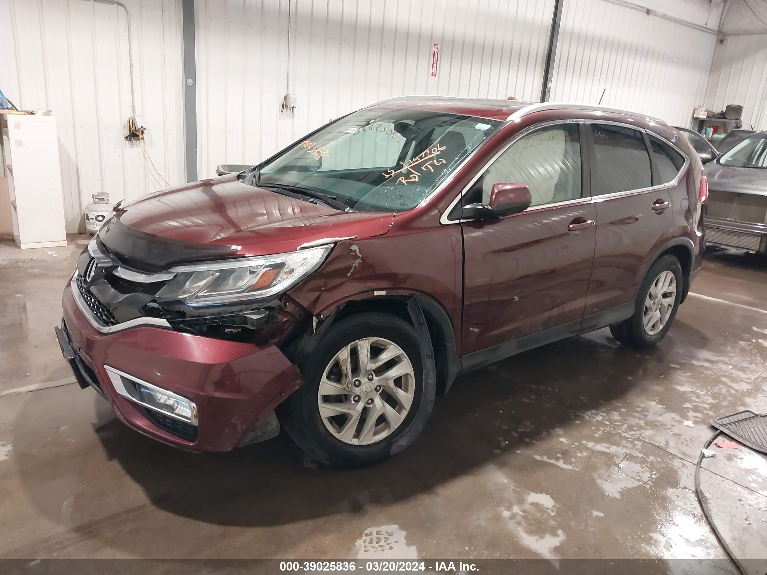 Photo 1 VIN: 2HKRM4H79FH632480 - HONDA CR-V 