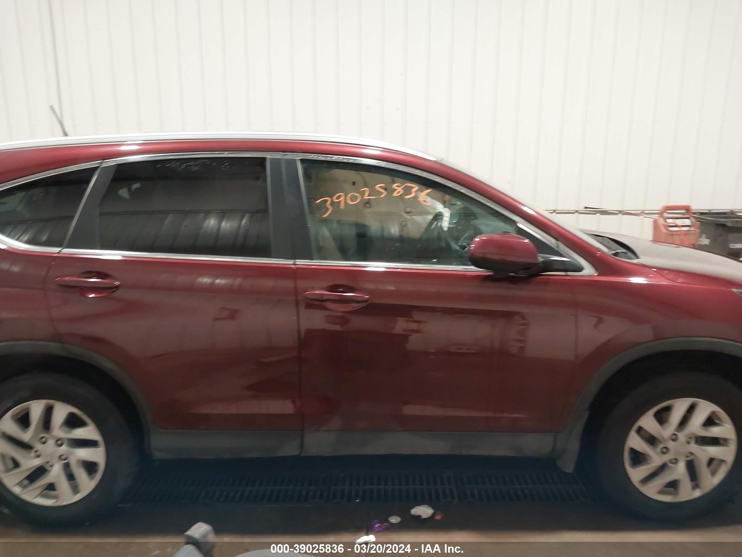 Photo 12 VIN: 2HKRM4H79FH632480 - HONDA CR-V 