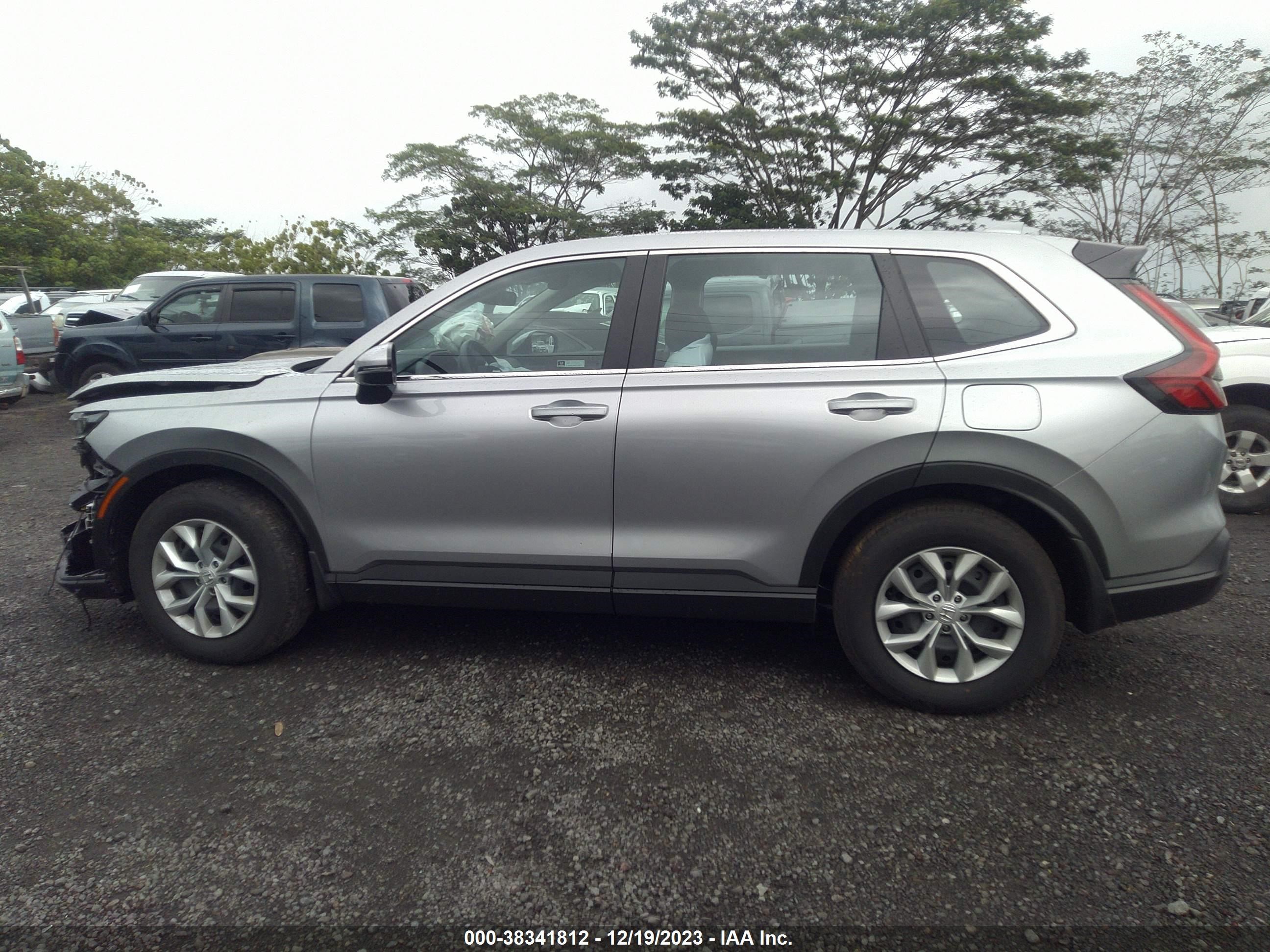 Photo 14 VIN: 2HKRS4H20RH403099 - HONDA CR-V 