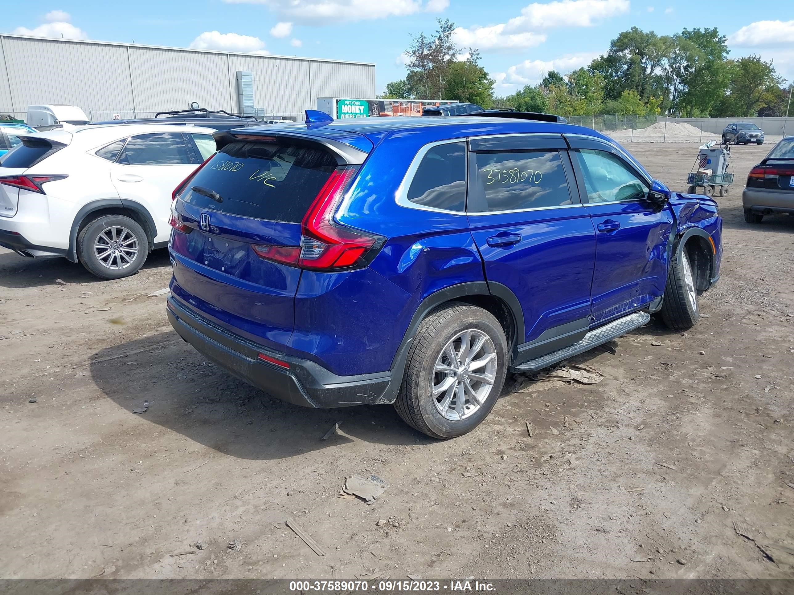 Photo 3 VIN: 2HKRS4H72PH407793 - HONDA CR-V 