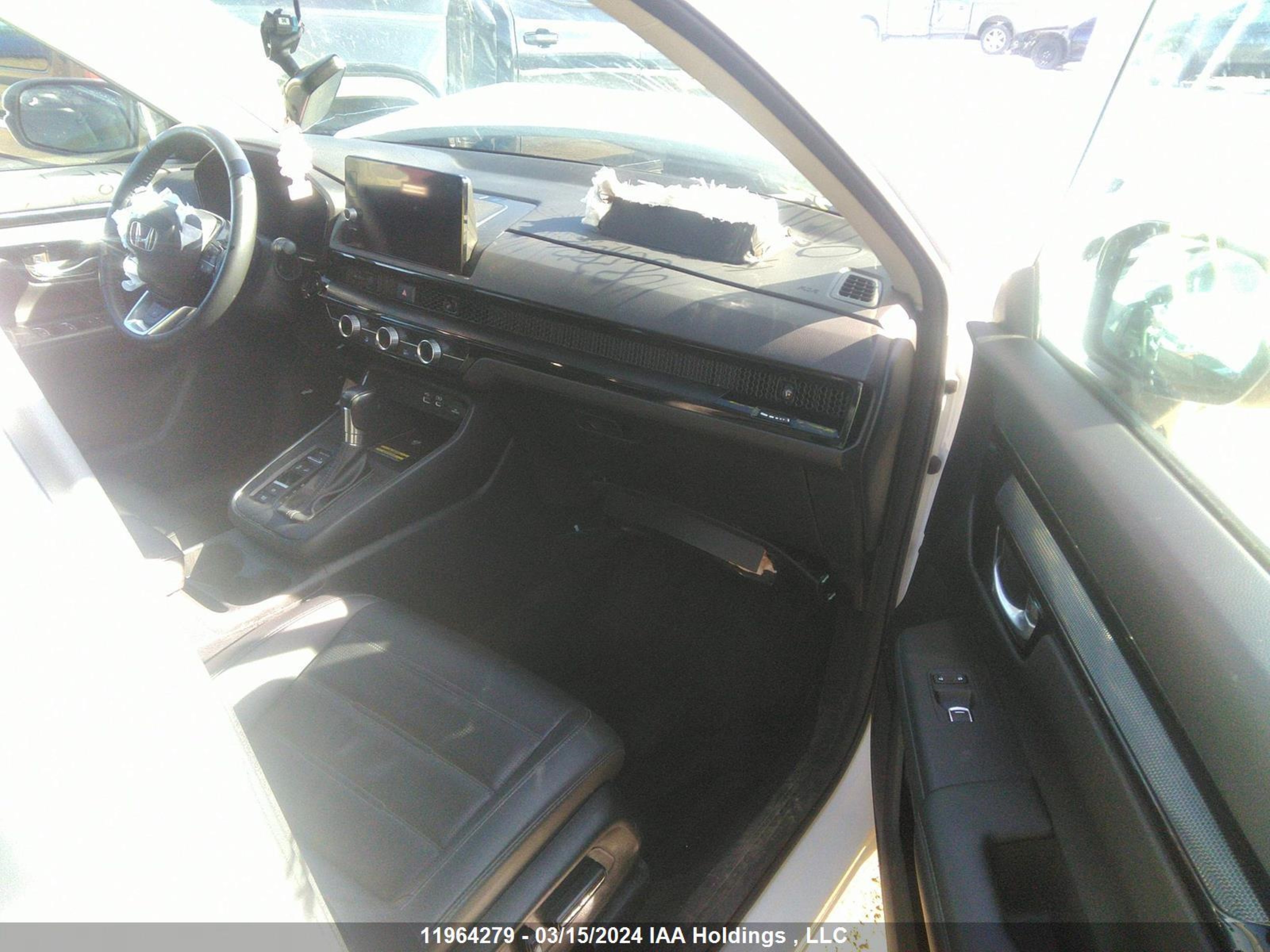 Photo 4 VIN: 2HKRS4H78PH103903 - HONDA CR-V 