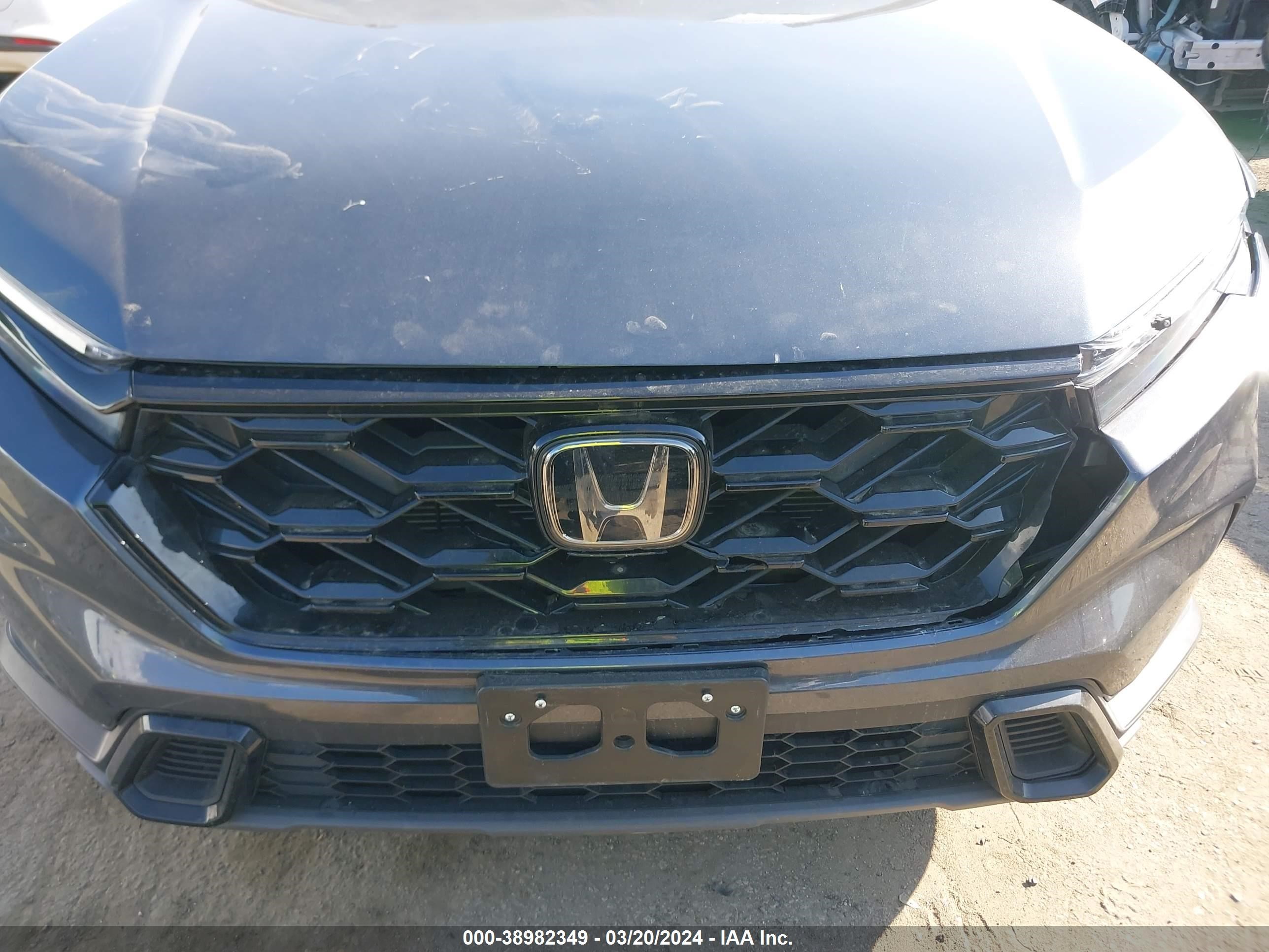 Photo 5 VIN: 2HKRS5H53PH713776 - HONDA CR-V 