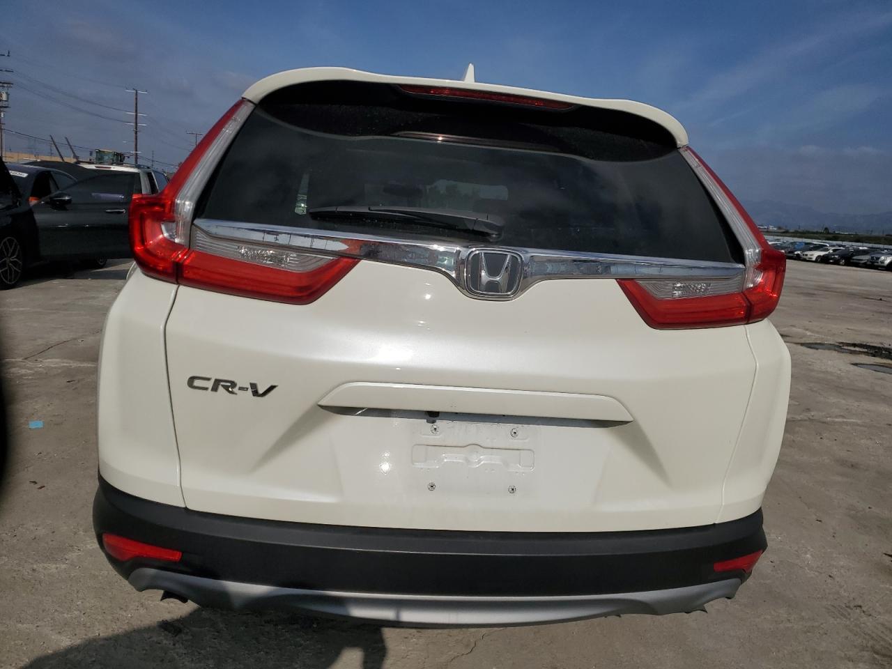 Photo 5 VIN: 2HKRW1H52JH512830 - HONDA CR-V 