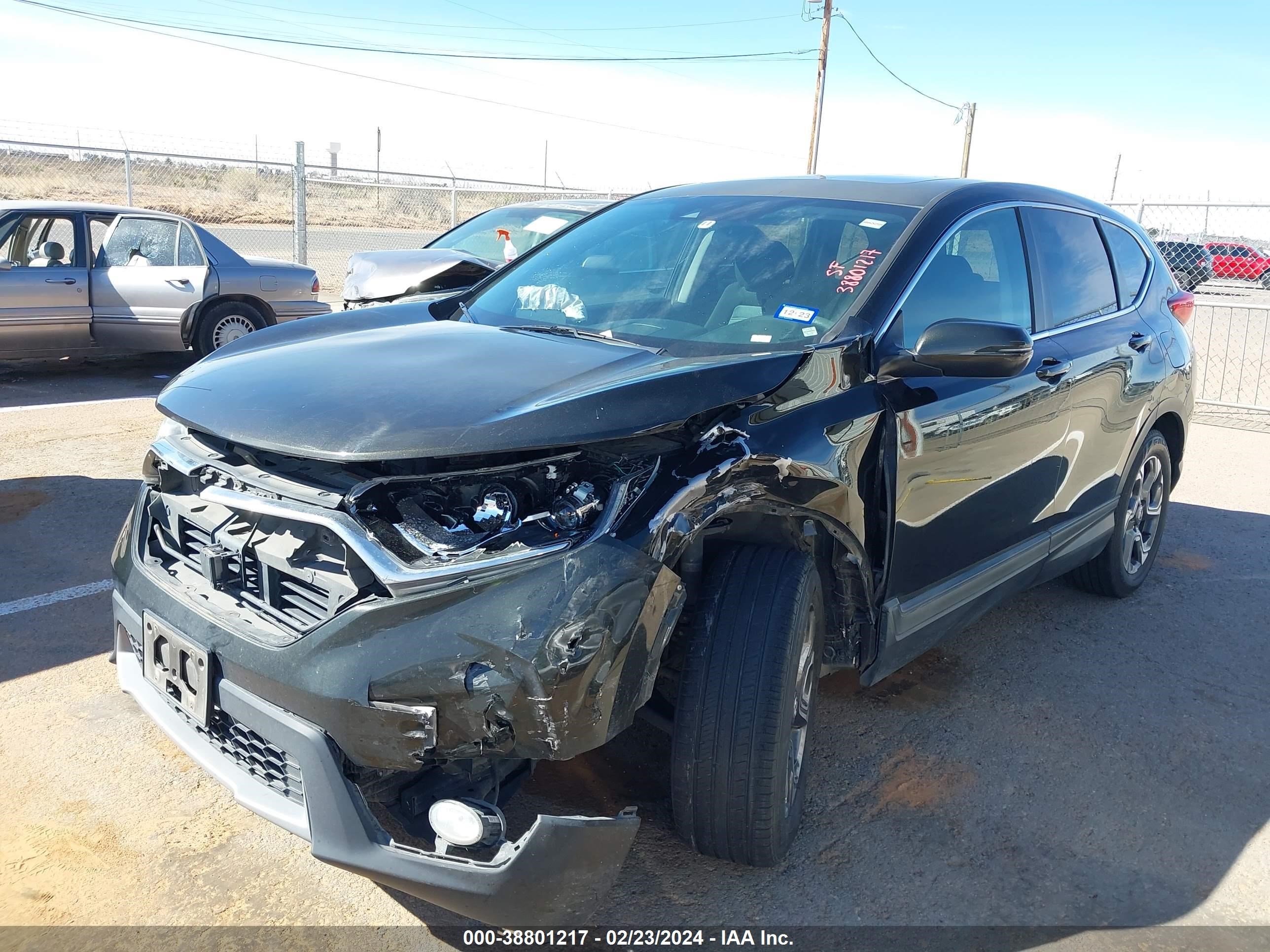 Photo 1 VIN: 2HKRW1H56HH514557 - HONDA CR-V 