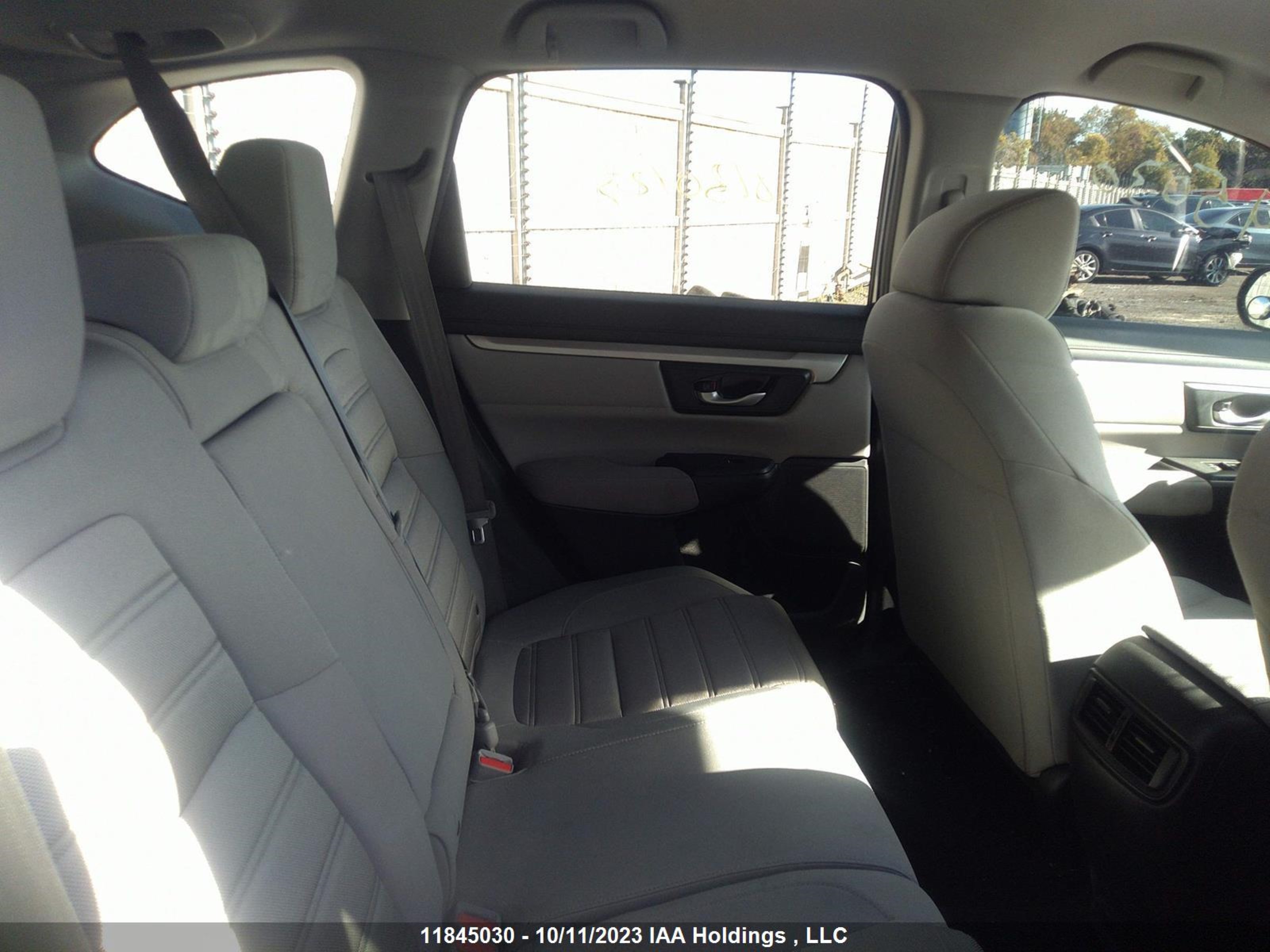 Photo 7 VIN: 2HKRW2H24HH106960 - HONDA CR-V 