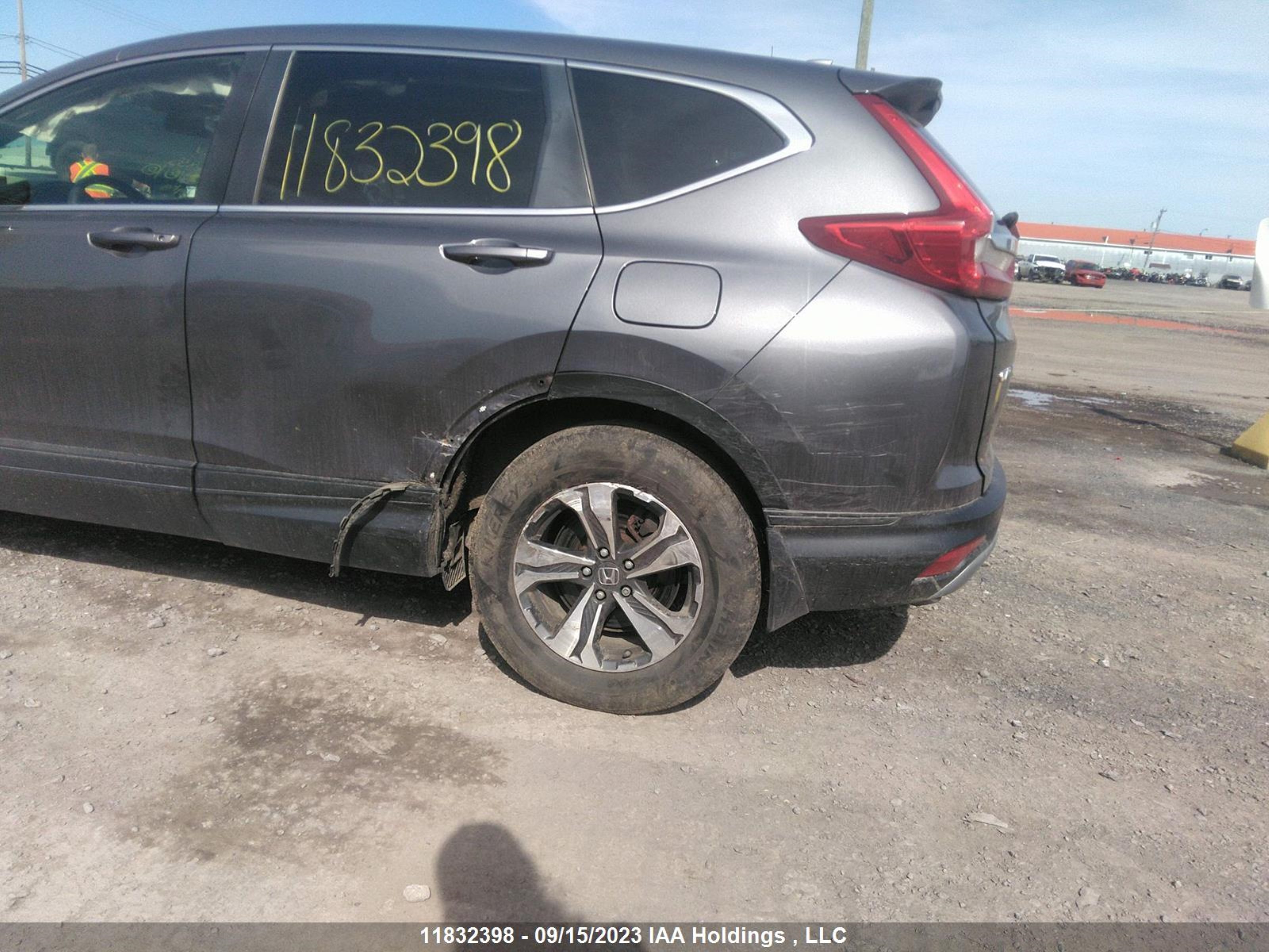 Photo 5 VIN: 2HKRW2H26JH146835 - HONDA CR-V 