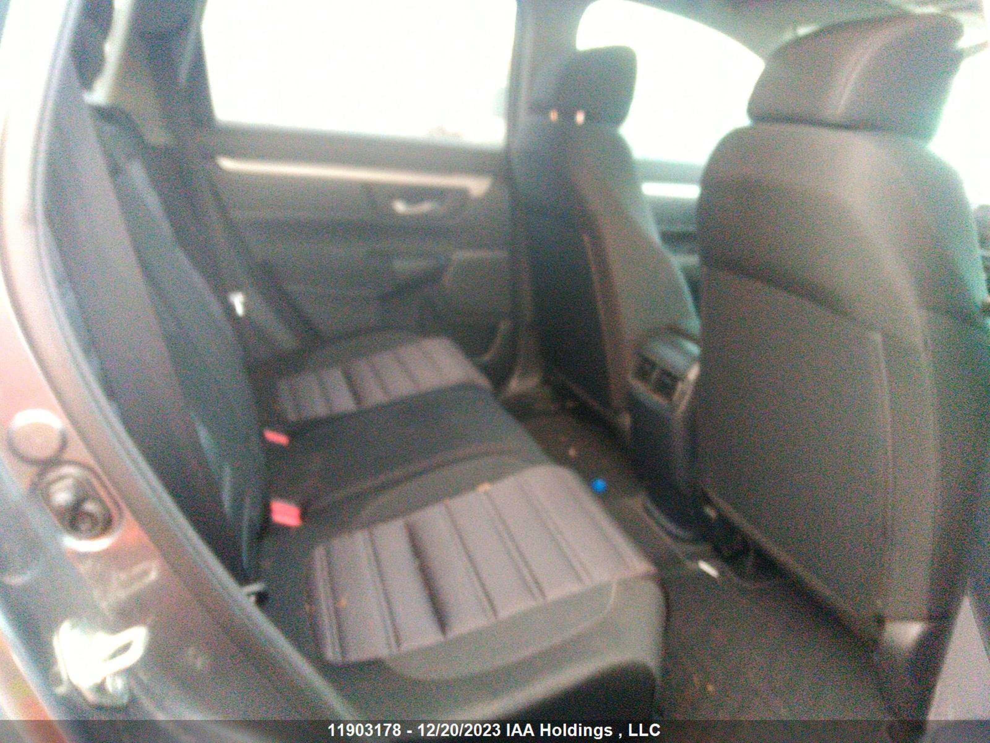 Photo 7 VIN: 2HKRW2H28KH137877 - HONDA CR-V 