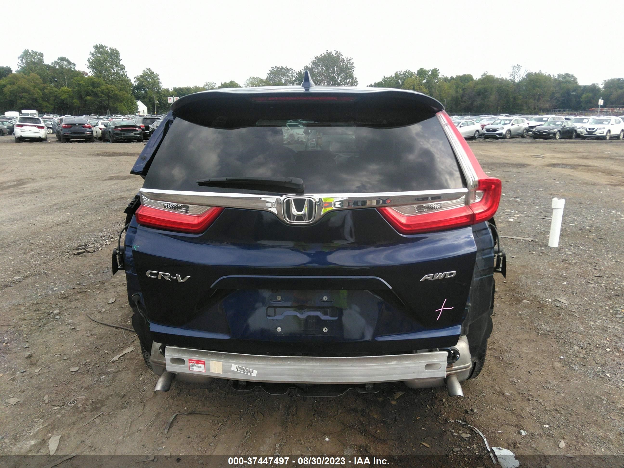 Photo 15 VIN: 2HKRW2H51JH697328 - HONDA CR-V 