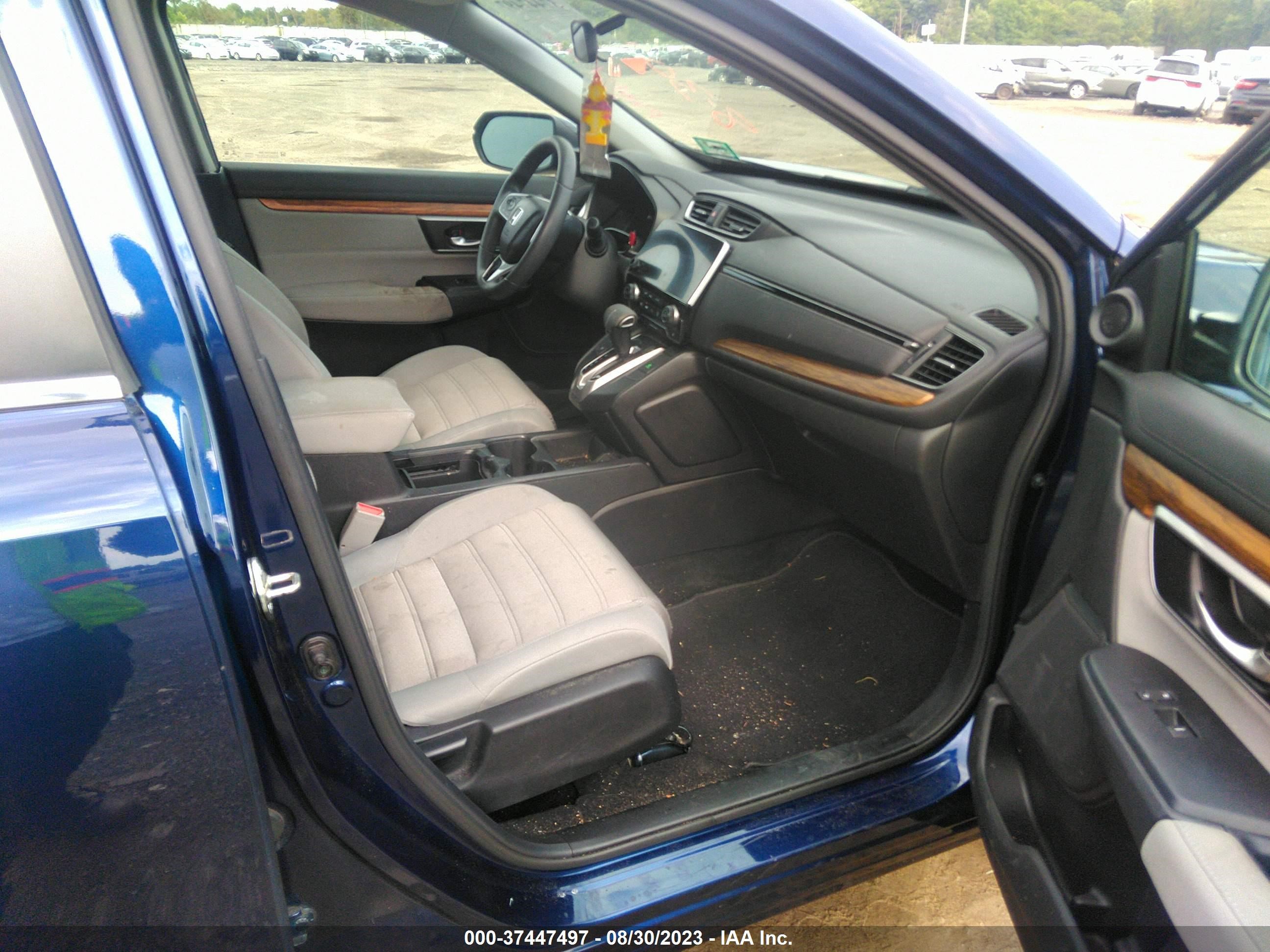 Photo 4 VIN: 2HKRW2H51JH697328 - HONDA CR-V 