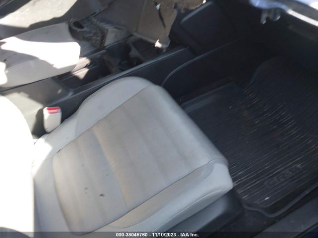 Photo 4 VIN: 2HKRW2H53HH682775 - HONDA CR-V 