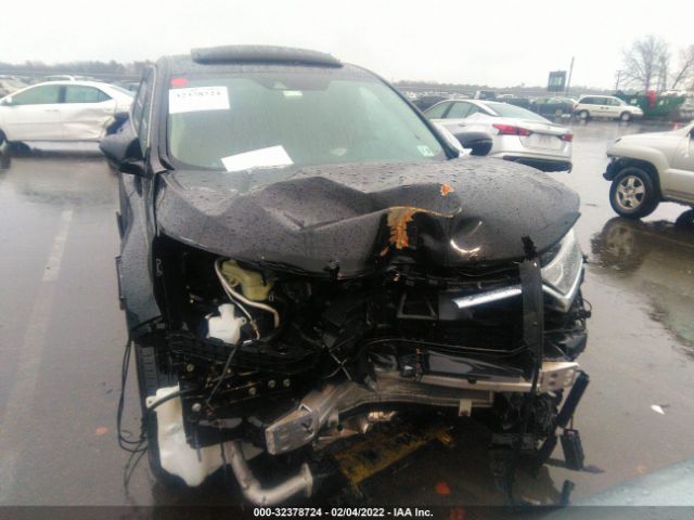 Photo 5 VIN: 2HKRW2H53JH631489 - HONDA CR-V 