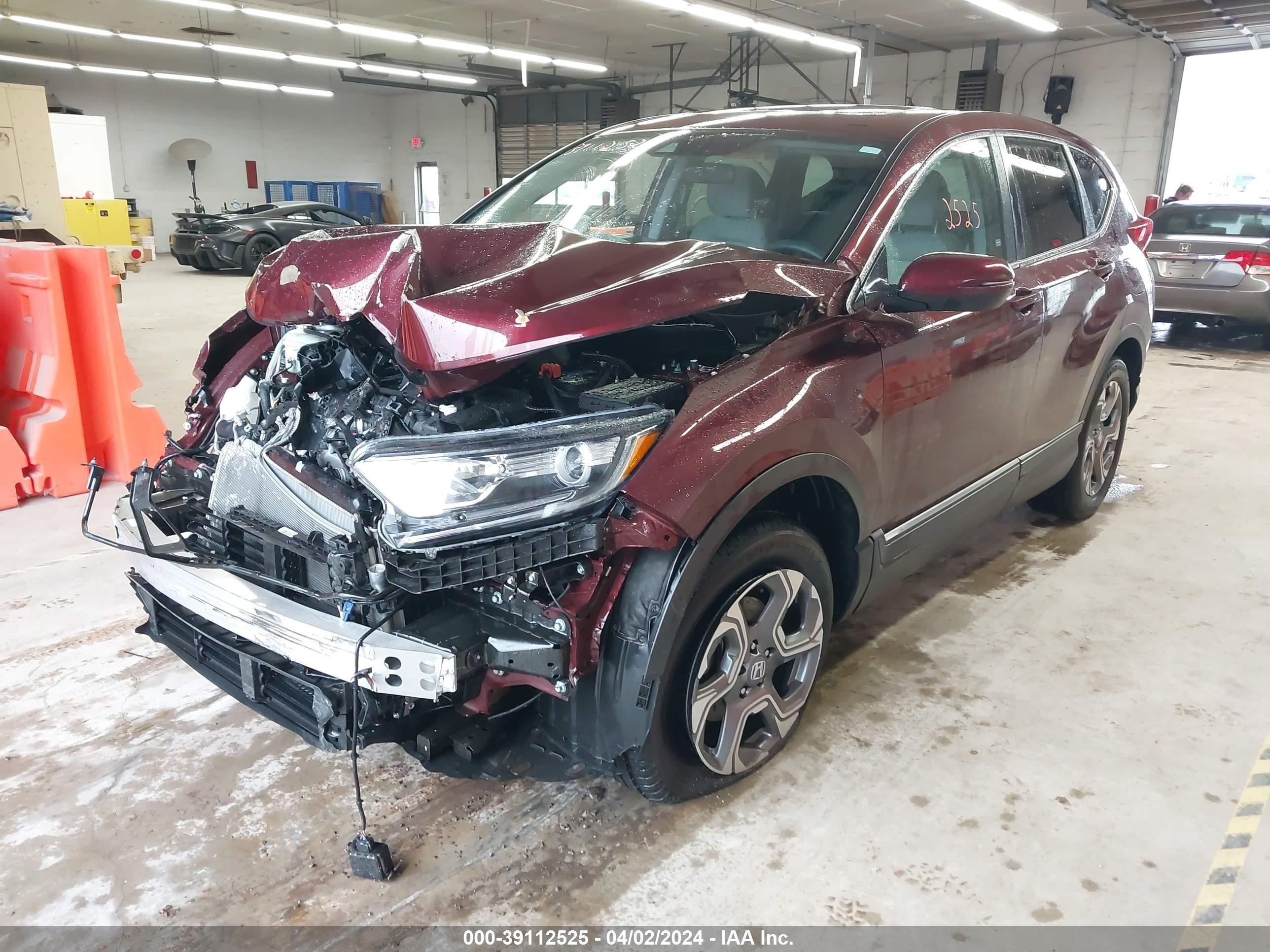 Photo 1 VIN: 2HKRW2H53JH638426 - HONDA CR-V 