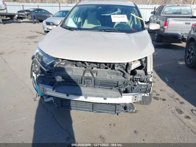 Photo 5 VIN: 2HKRW2H53JH667960 - HONDA CR-V 