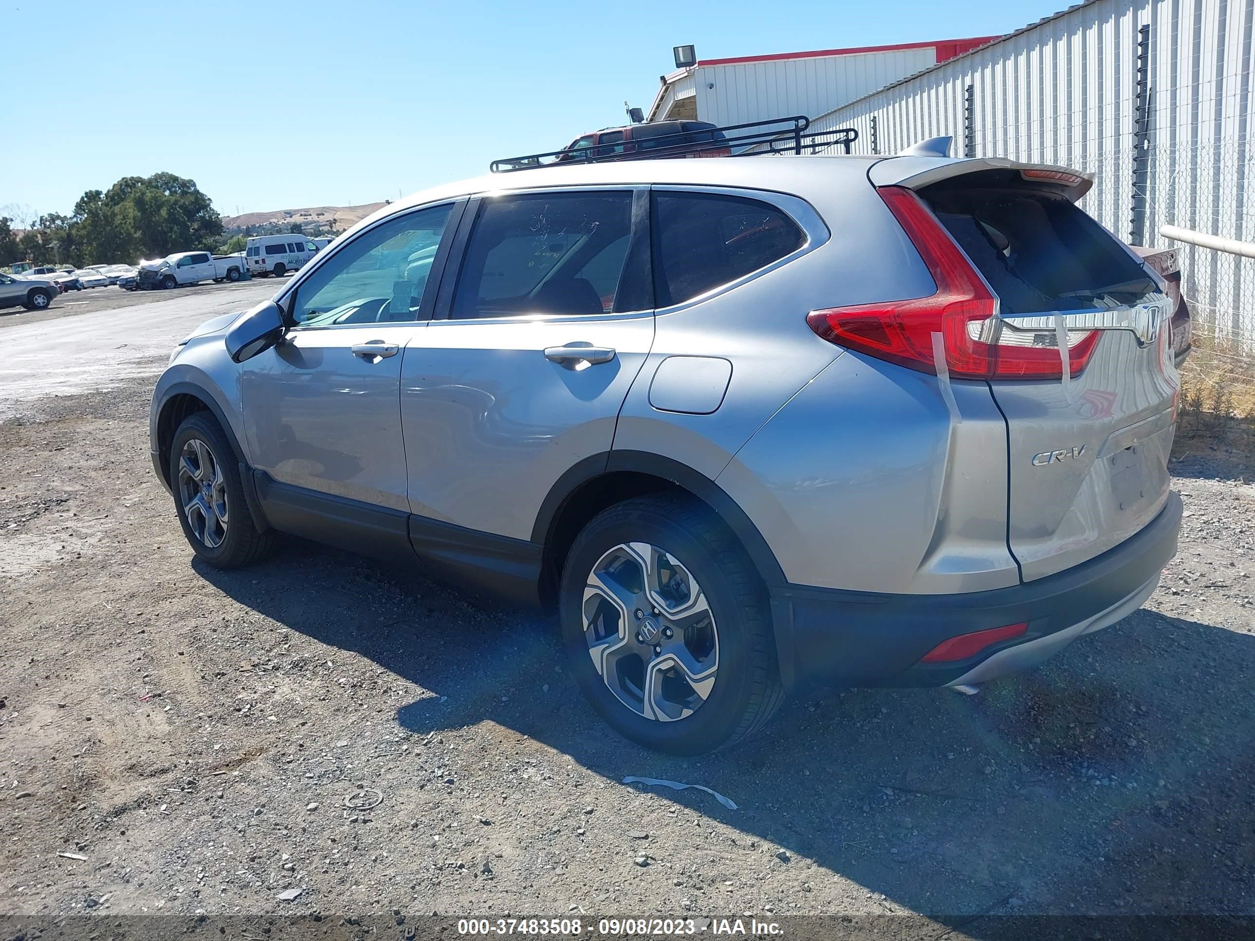 Photo 2 VIN: 2HKRW2H55HH662009 - HONDA CR-V 