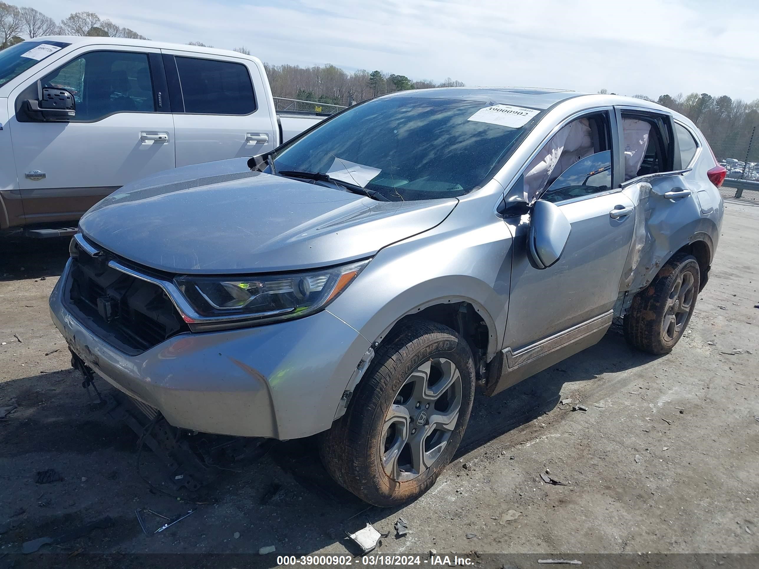 Photo 1 VIN: 2HKRW2H55HH667159 - HONDA CR-V 