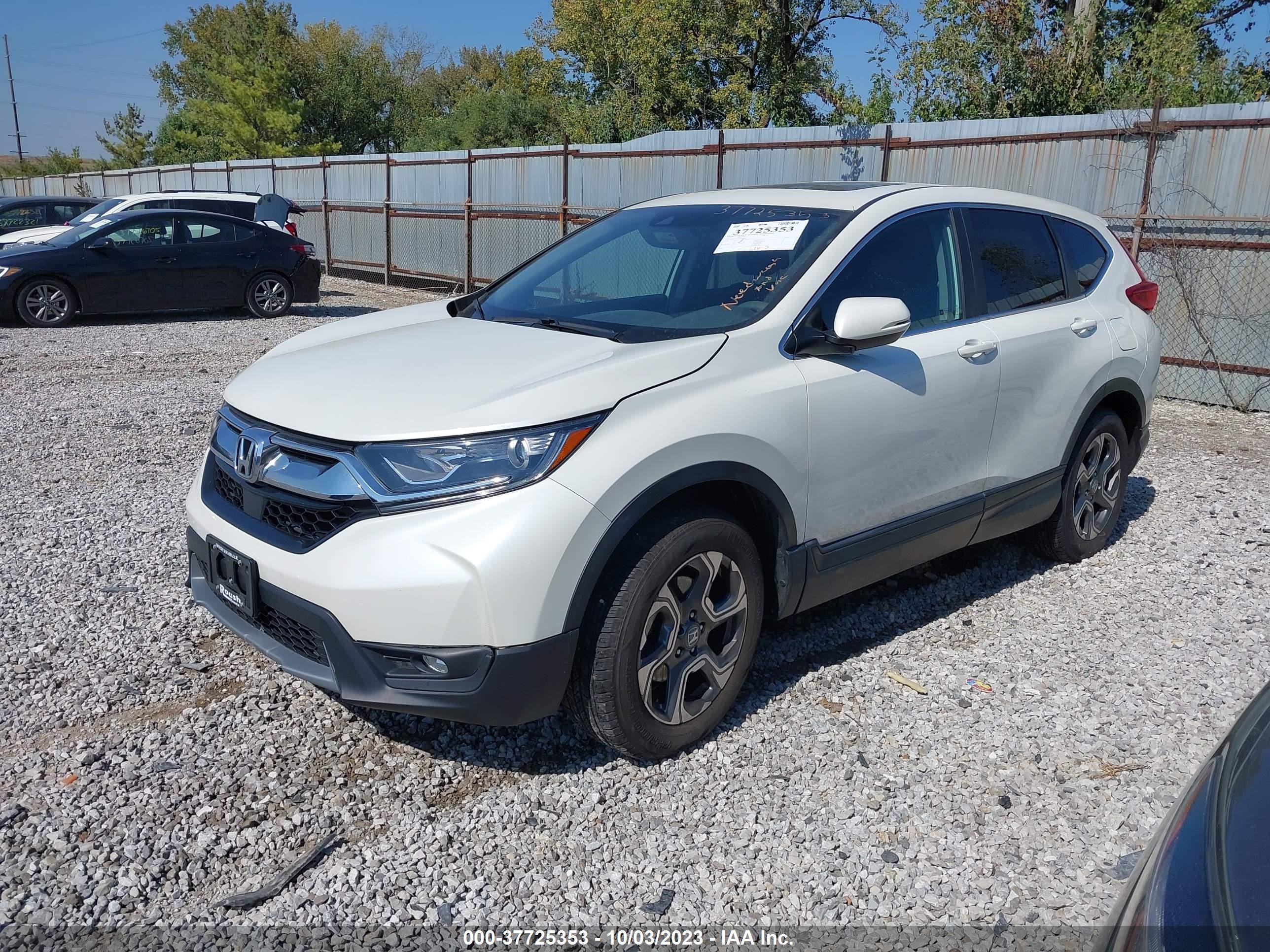 Photo 1 VIN: 2HKRW2H56HH686593 - HONDA CR-V 